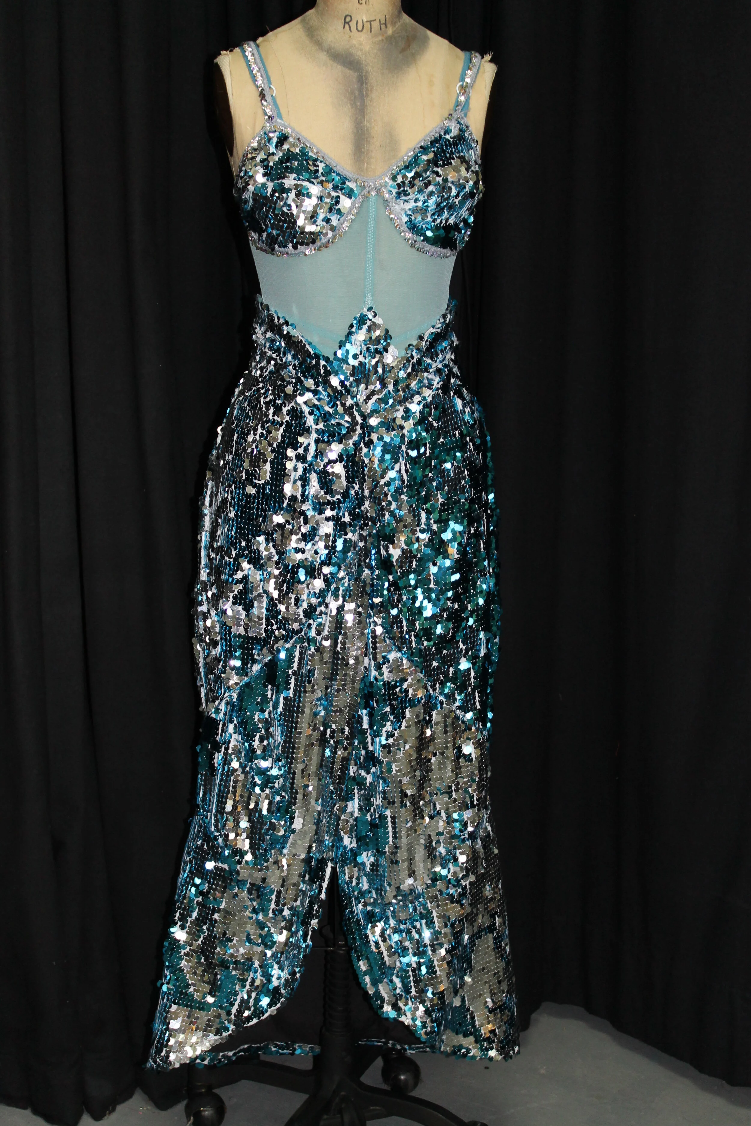 Front View of Hot Box Girl (Take Back Your Mink)
Guys and Dolls
Costume Designer: Charlene Gross