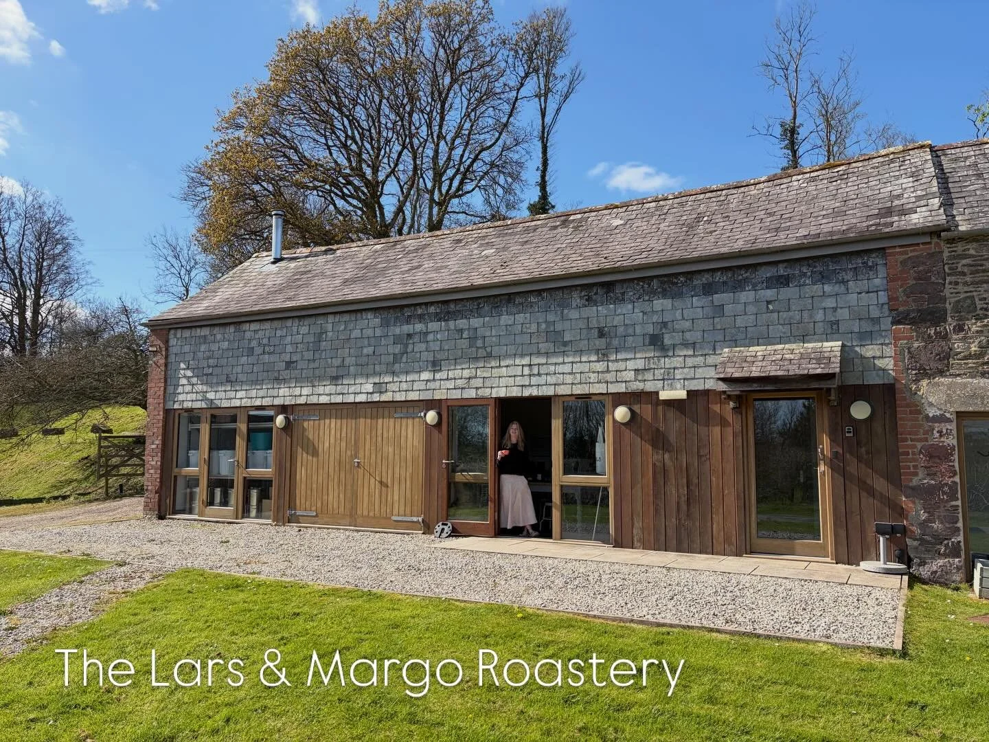 Yes of course you&rsquo;re always welcome, we can put on a brew, you can watch us roast, we can show you our green beans&hellip;it all happens here&hellip;.

#larsandmargocoffee #cornwallcoffeeroasters #localcoffee #coffeetime