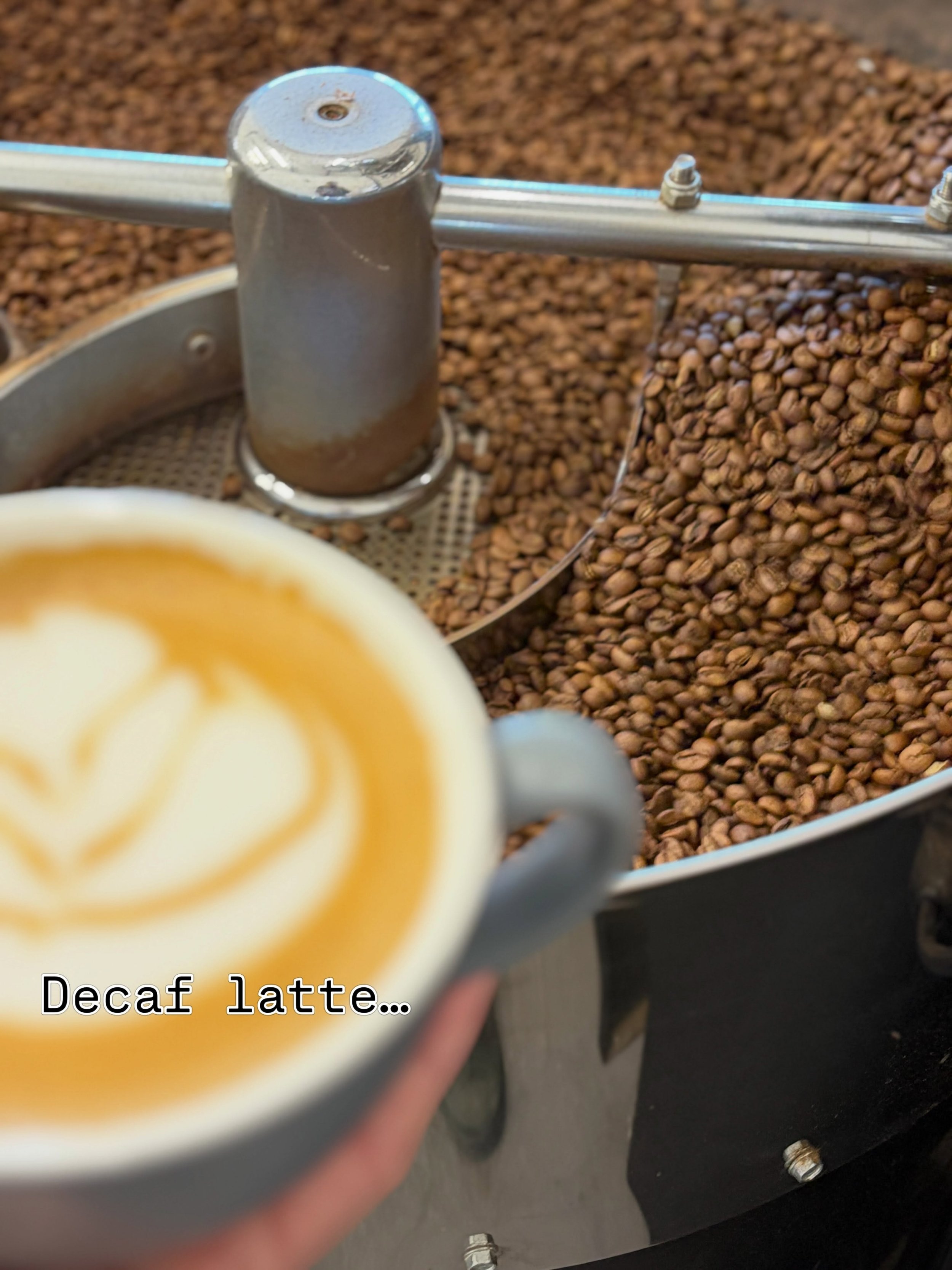 &hellip;don&rsquo;t knock it until you&rsquo;ve tried it&hellip;. 🥰🫠

#decaf #coffeeroasting #keepdrinkingcoffee #larsandmargocoffee