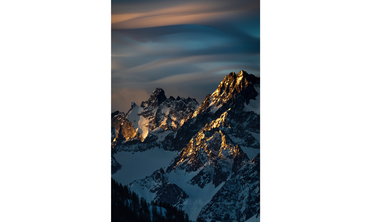 Moody winter sunrise shown at 40 x 60cm (Standard 3:2) in a living room