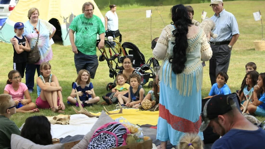 Loril with kids