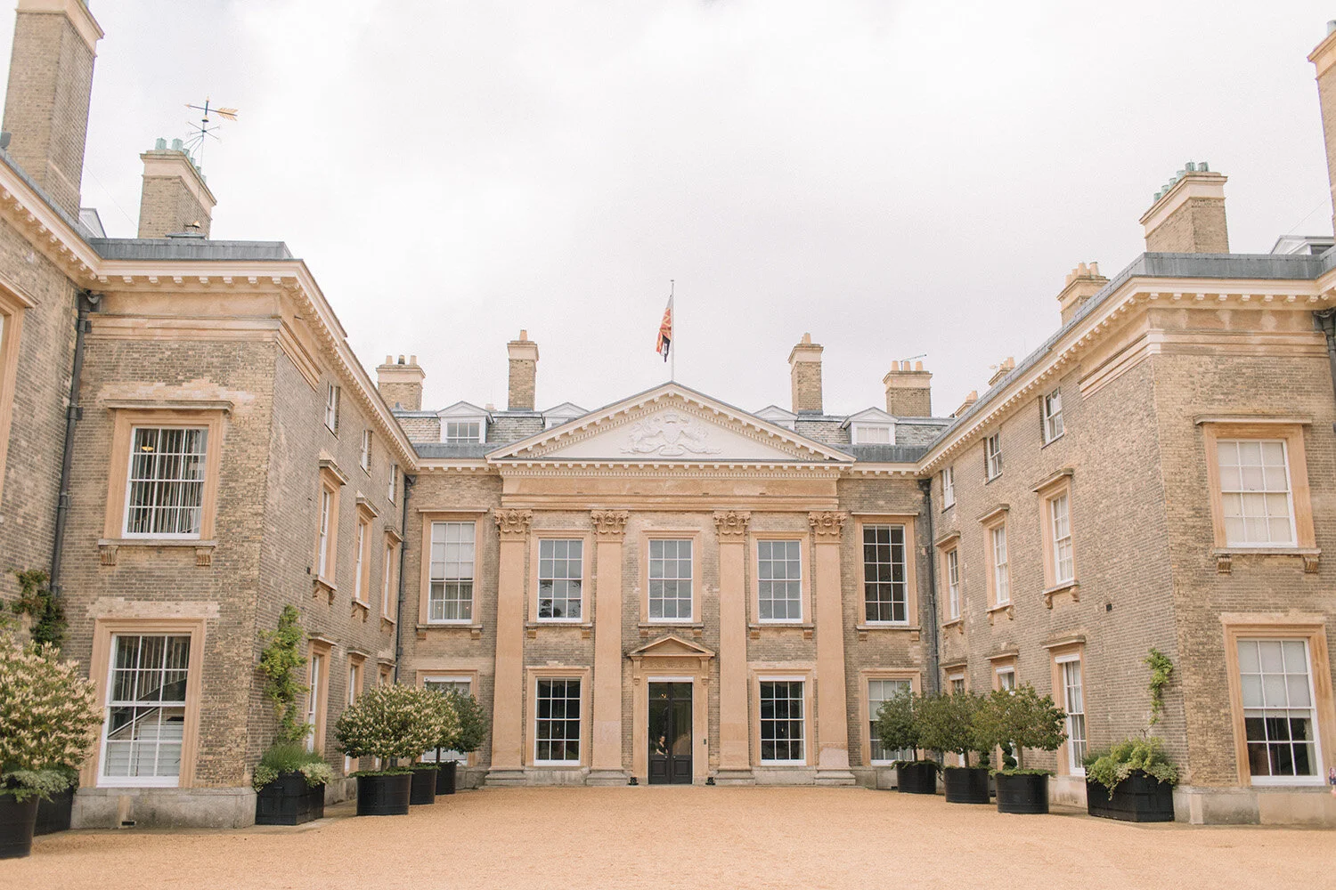 althorp_estate_exterior.jpg