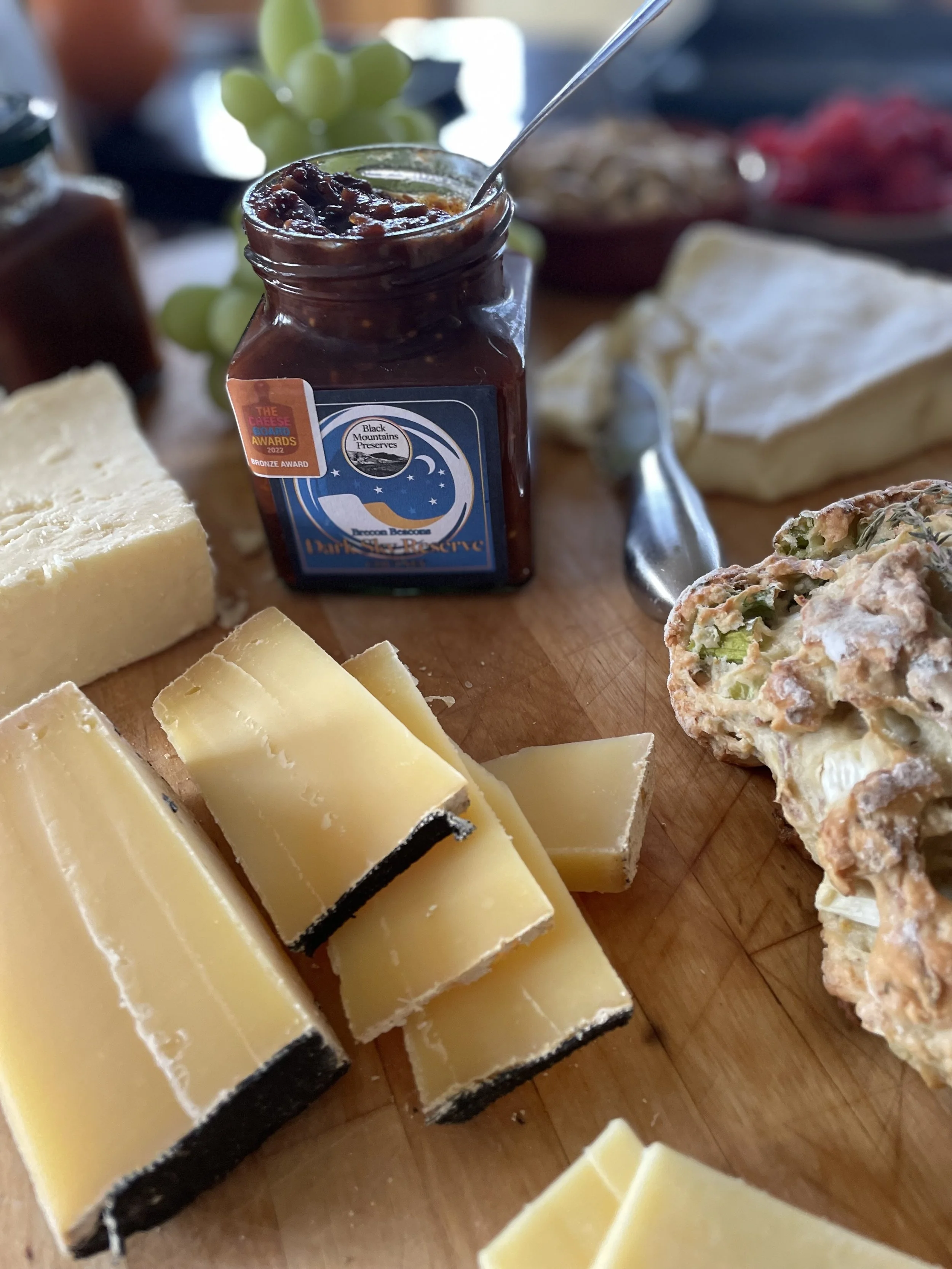 IMG_4866 Dark and tangy with cheese bread .jpg