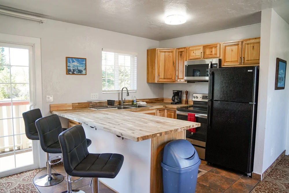 Two Bedroom Suite — Swiss Holiday Lodge