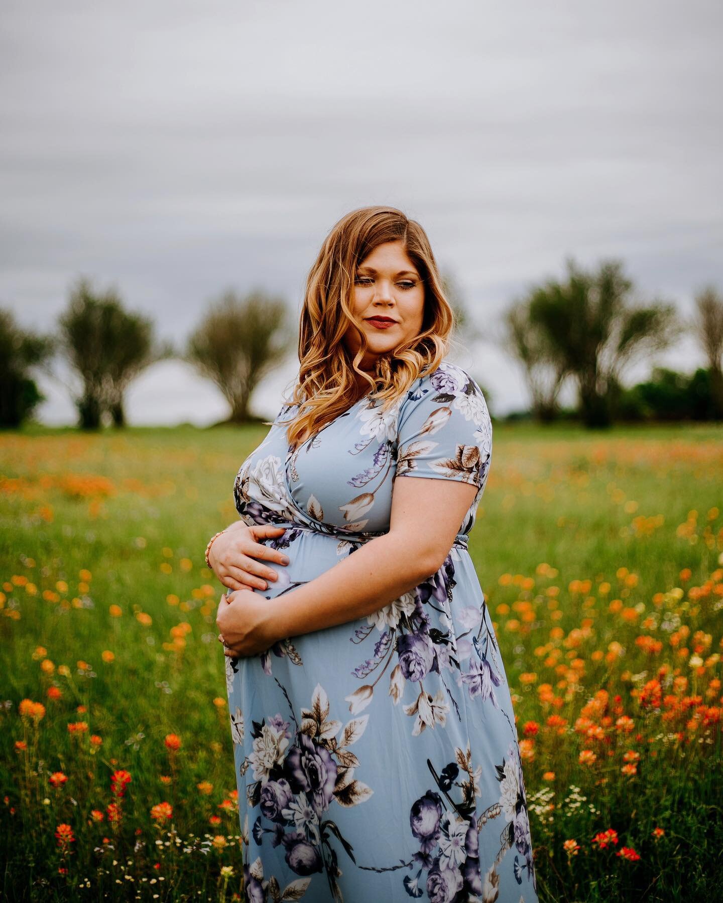 Missing this whimsical, overcast maternity session on this cloudy day 🤍

Keeping up with these mamas after their babies are born is one of the things I find so rewarding about what I get to do. This mama has the kindest heart and the sweetest soul a