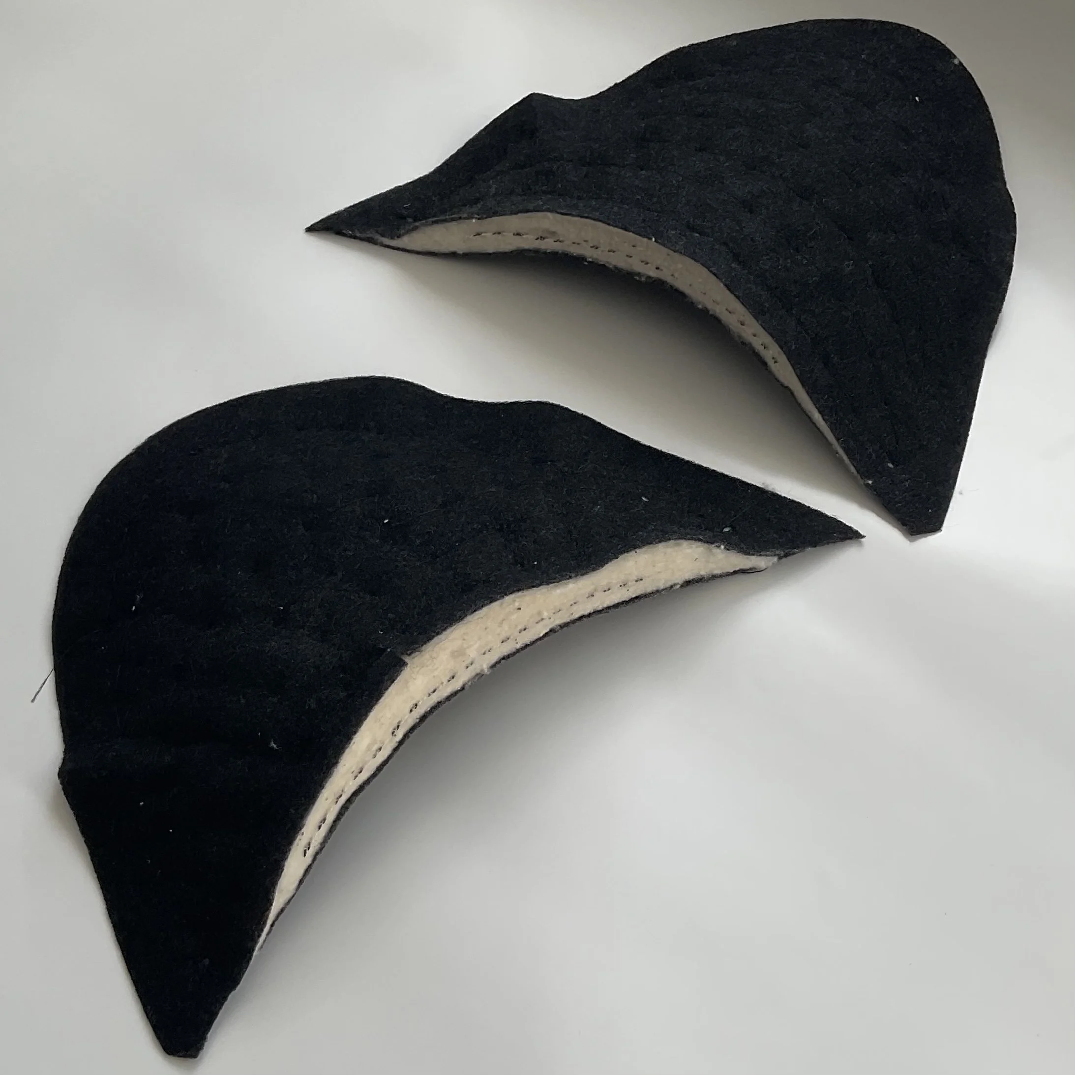 Black Set In Shoulder Pad Pair