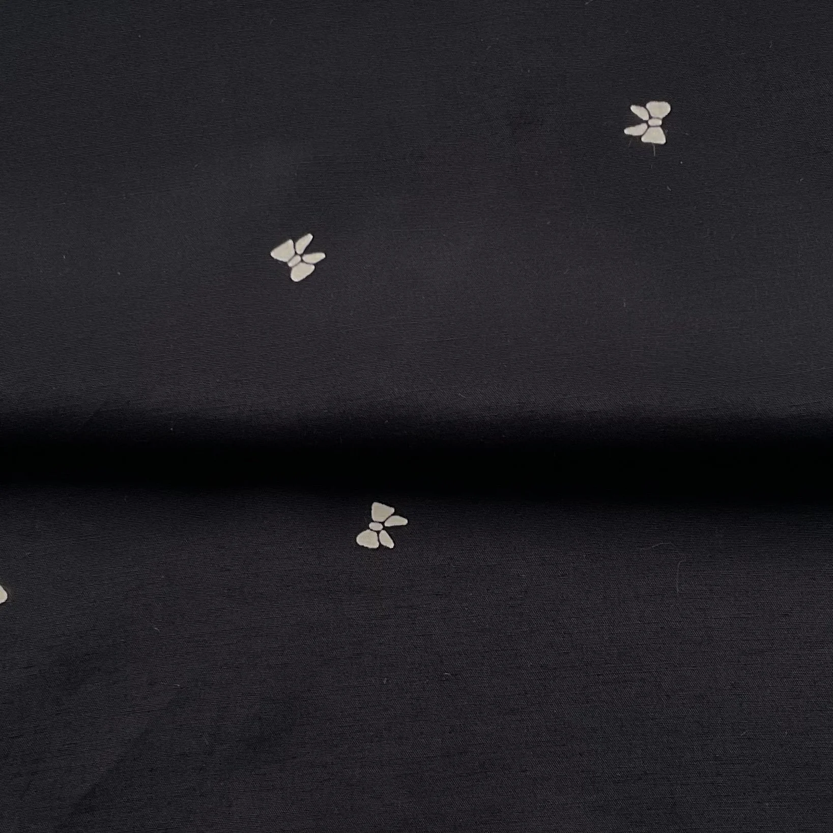 Cream/Black Bow Printed Viscose £10/m