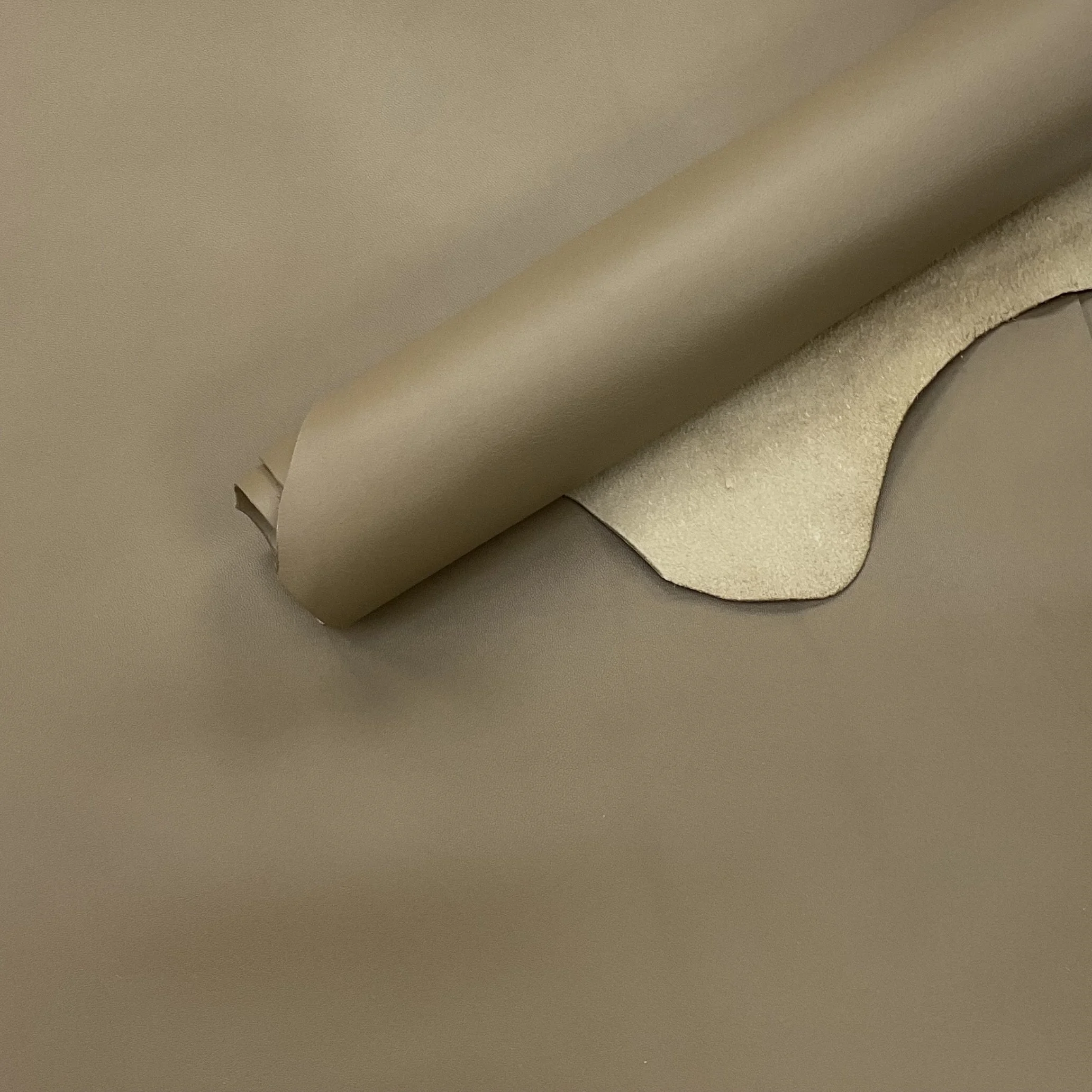 Tan Matt Smooth Subtle grain Italian Leather Hide