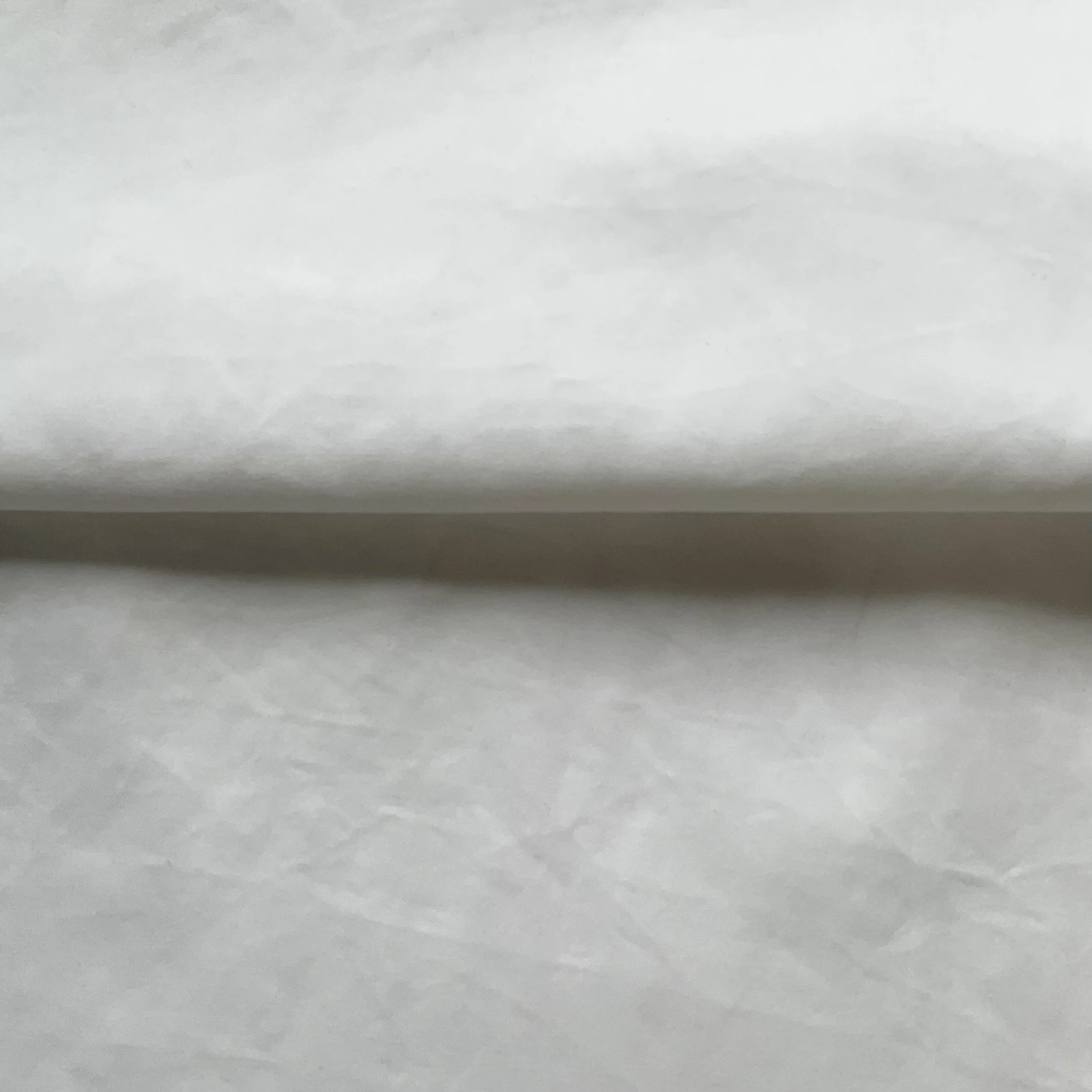 Whole Roll White Subtle Polyester, 10m