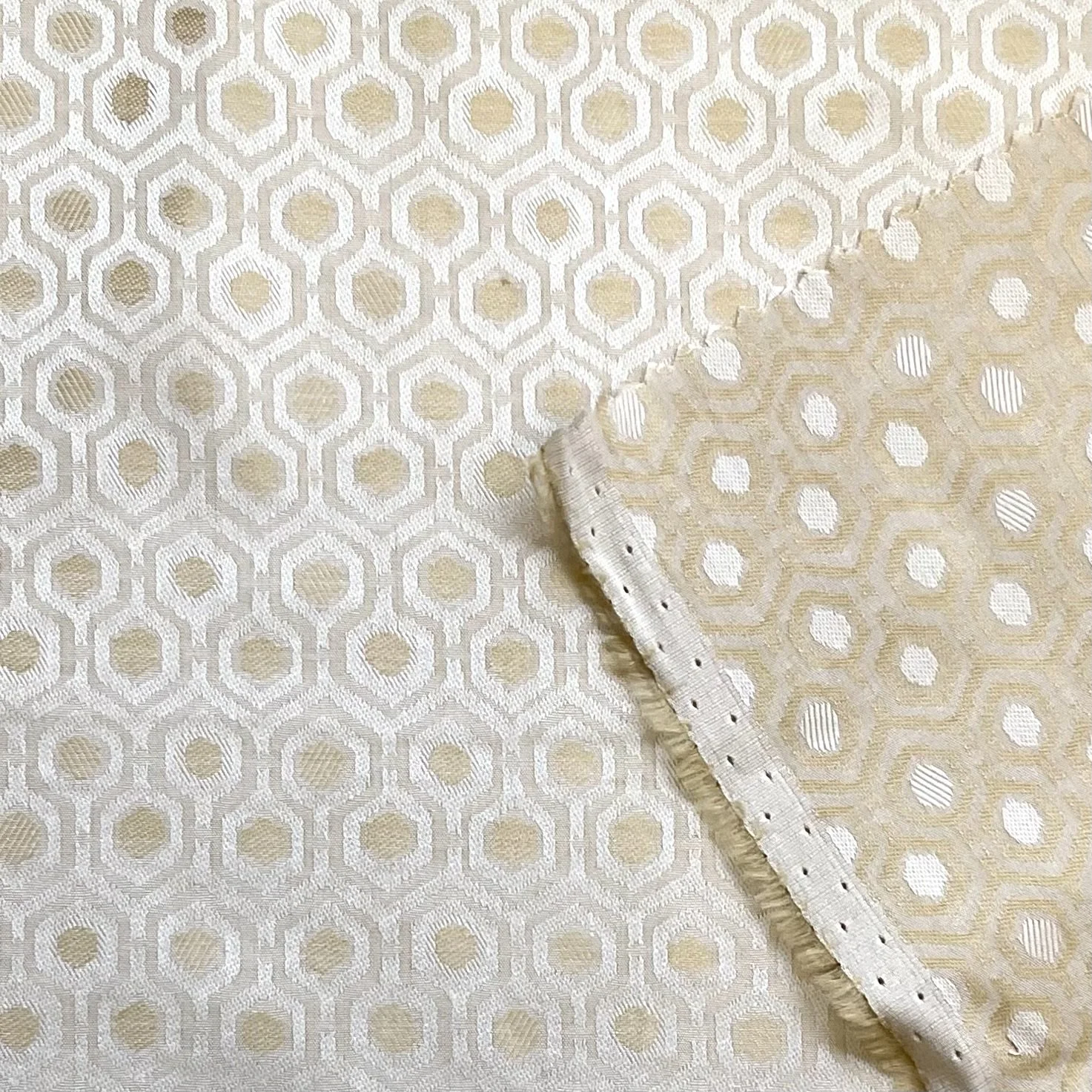 Pale Gold Pearlescent Honeycomb Lightweight Cotton Jacquard