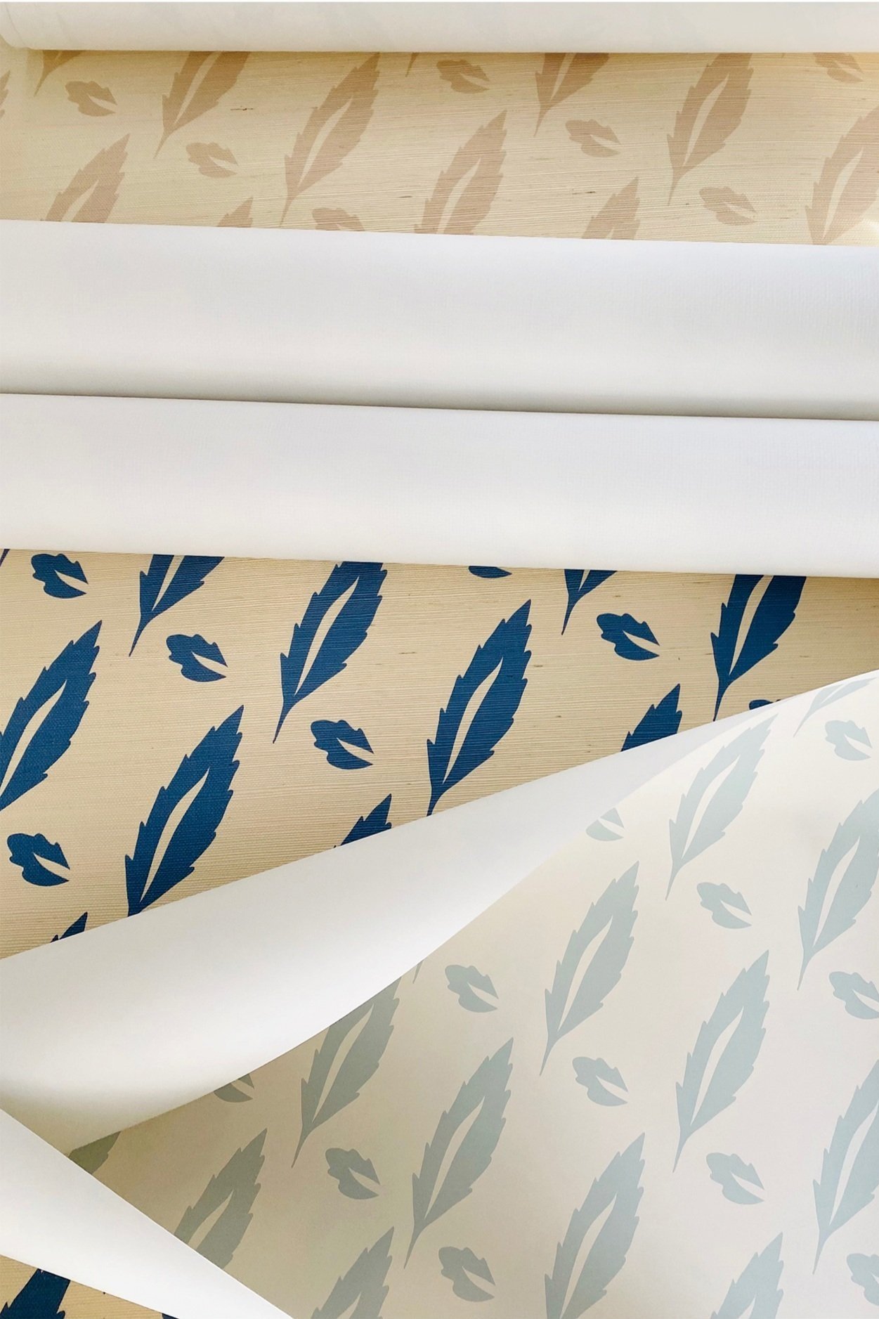 Main & Market - Marching Leaves - Wallpaper - Clay Coated, Grasscloth & Paperweave