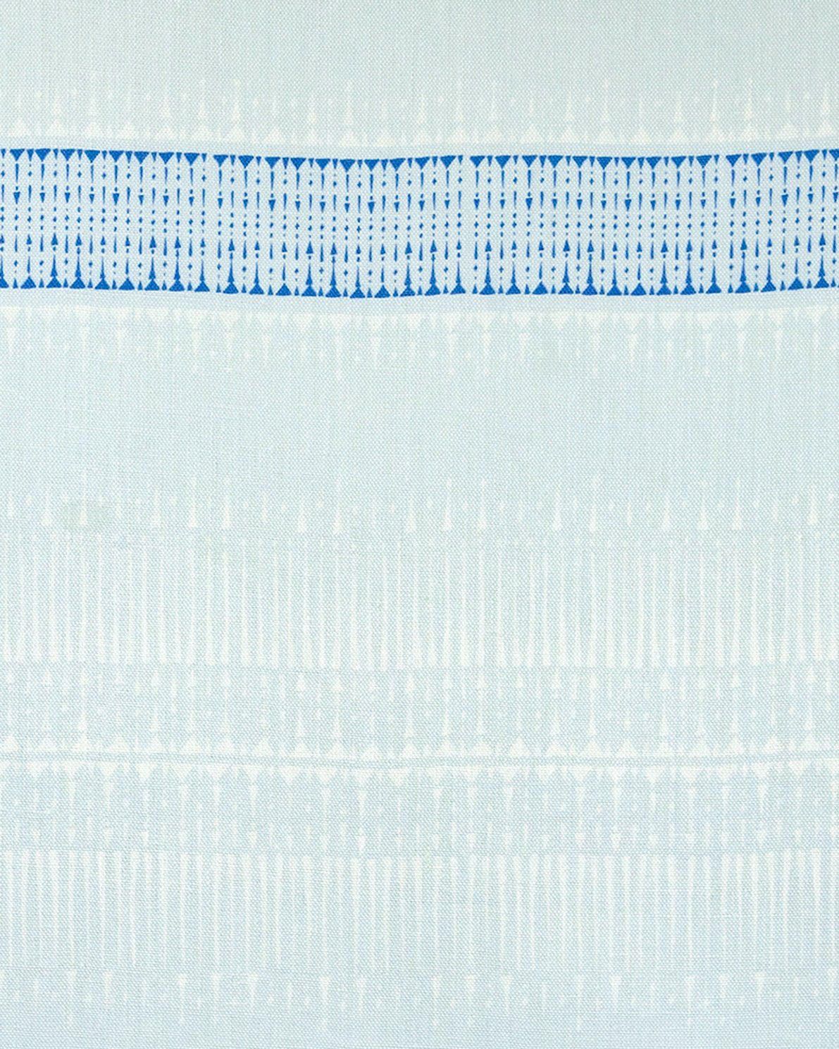 M&M_ribbonstripe_mainesky_tx_mid_oyster_4x5.jpg