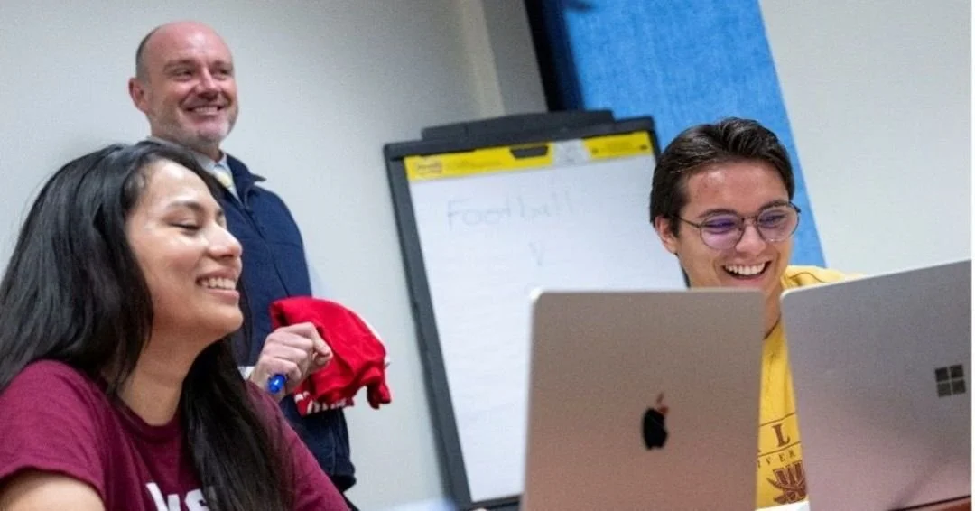 #MotW You served our citizens, now @walshuniversity looks to serve you! The First Responders: Service to Scholars Program offers all first responders and their dependents who are accepted for admission a 15% tuition discount on nearly all of Walsh&rs