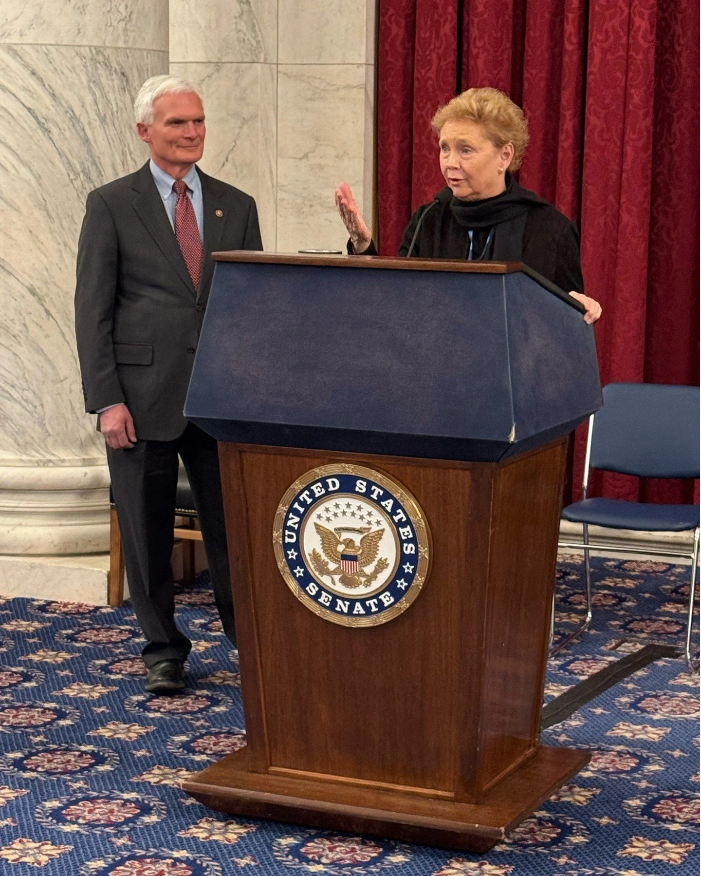 Thank you, Rep. @boblatta for joining us at the Independent College Caucus Reception! Your support is truly appreciated, and we look forward to continued partnership to make Ohio the best place for a higher education. #CapitolHill #HigherEd #OhioHigh