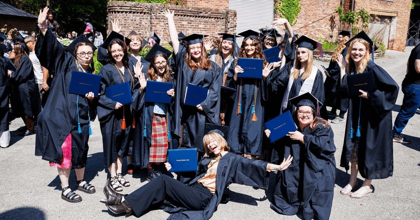 #MotW At @cleinstituteart, you'll be part of a close-knit community where creativity and teamwork come first. On campus, you'll meet other students who love making art just as much as you do. Whether you're in the studio, collaborating on projects, o