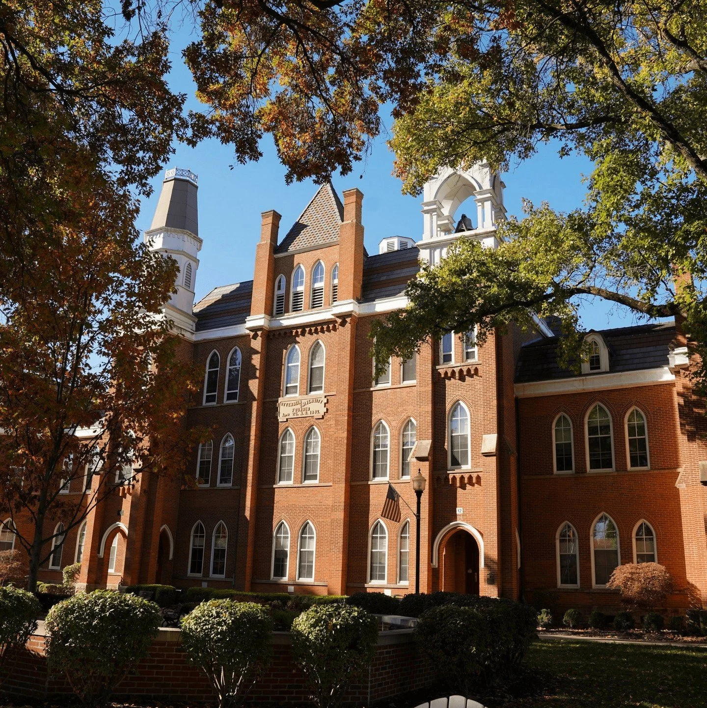 #MotW Only @otterbeinu gives students ways to cut time &amp; costs in earning a graduate degree. The Graduate Early Admissions Program (GEAP) lets you start your graduate degree as a senior &amp; the cost is covered by your undergraduate tuition. Lea