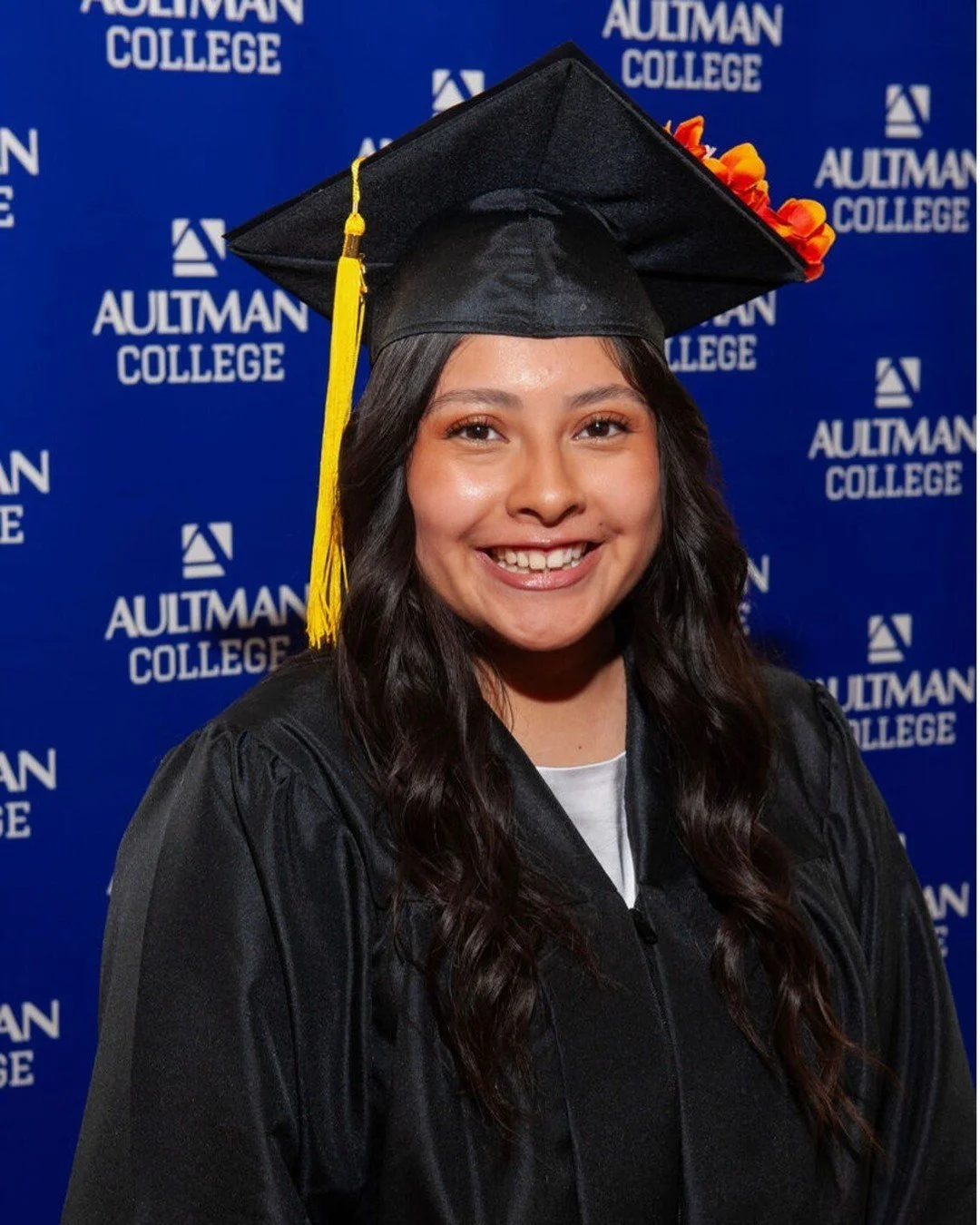 #MotW Language can be a powerful tool in patient care. @aultman_college radiography graduate Jamie Perez used her Spanish-language skills to help a Spanish-speaking patient communicate during a medical emergency, an experience that reinforced the imp