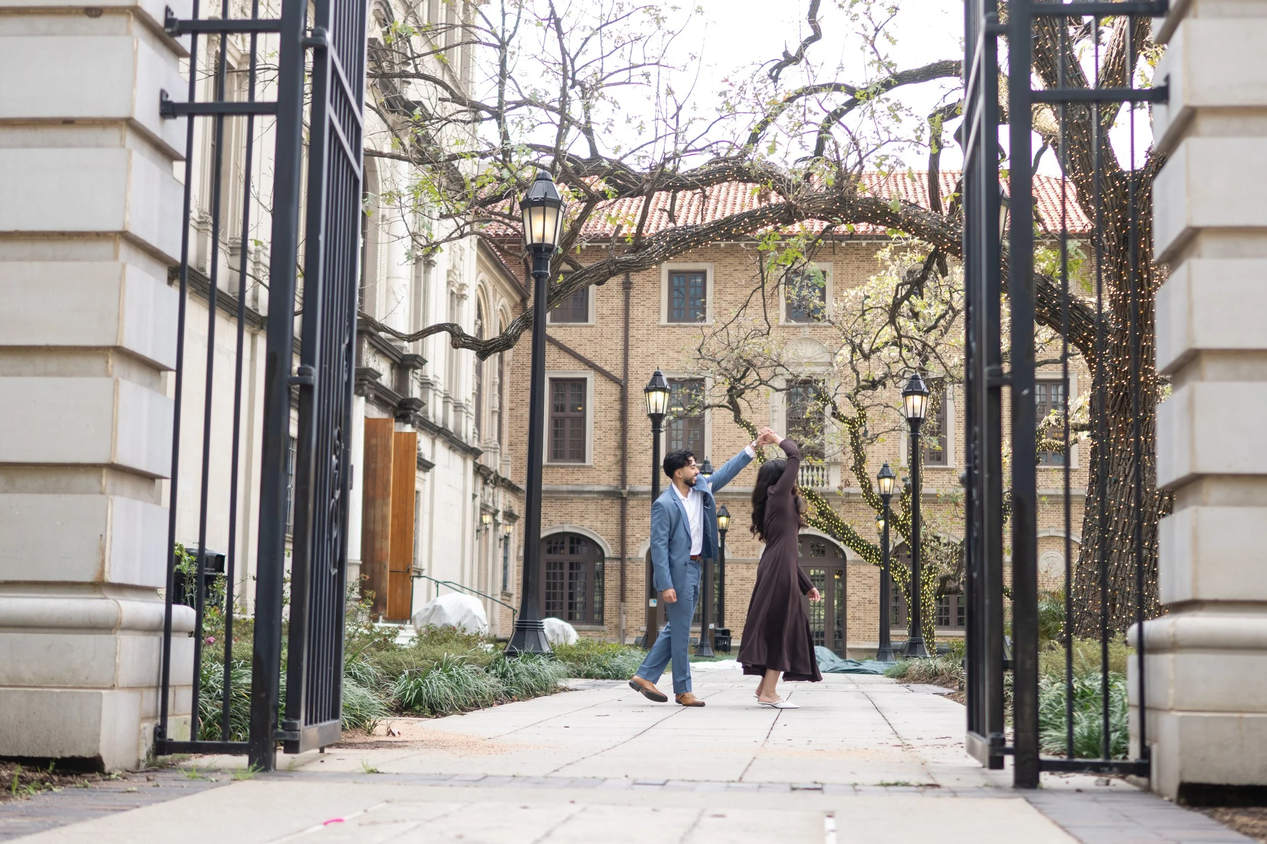 Julia Ideson Building Engagement Photos - Houston TX - David Baker Studios LLC-04.JPG