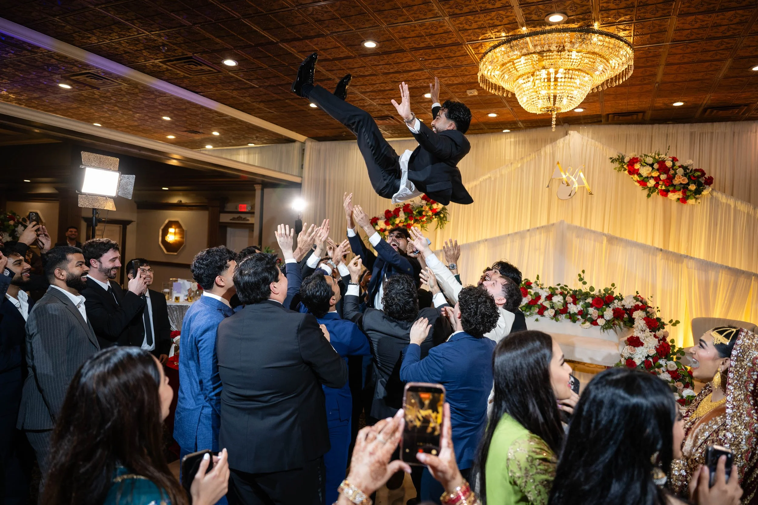 ahsan-aatika-sneak-peek-david-baker-studios-708.JPG