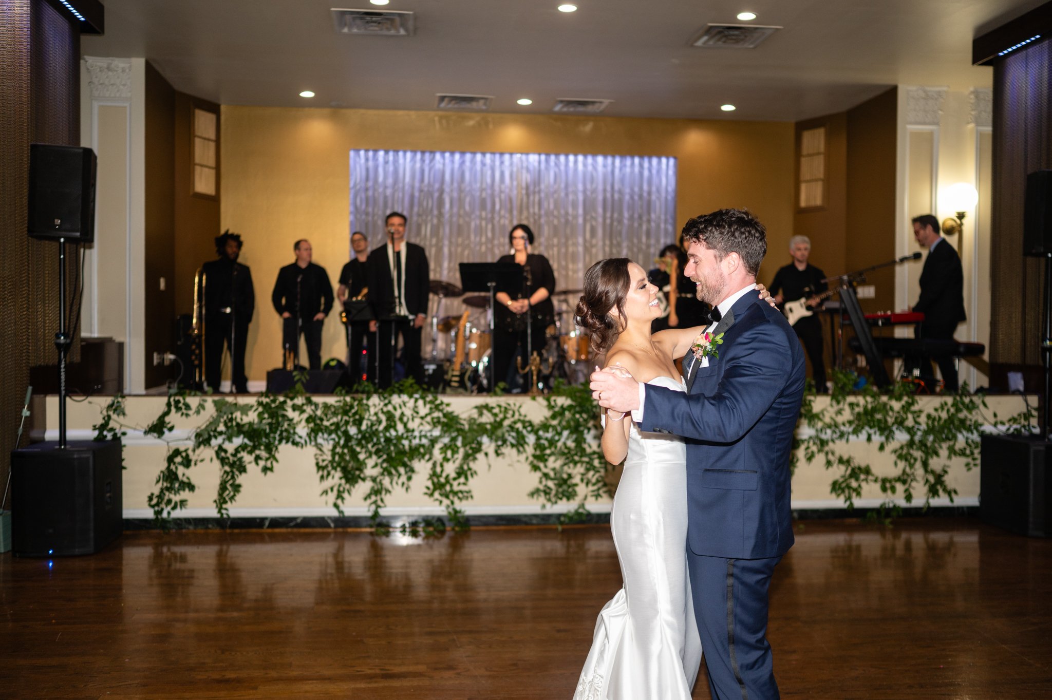 Houston Wedding Photographer | Crystal Ballroom | Houston TX | David Baker Studios LLC - 7687.JPG