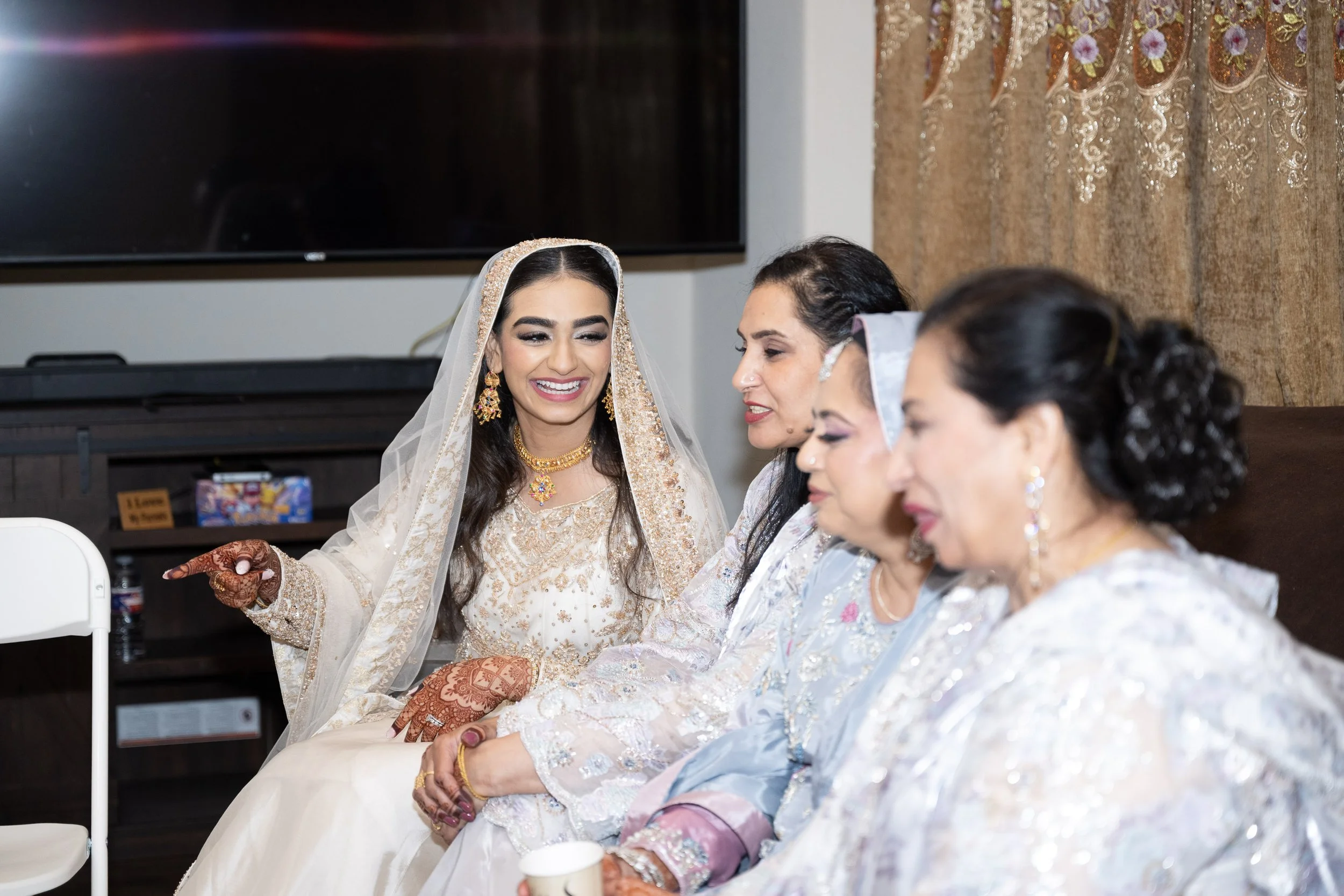 ahsan-aatika-sneak-peek-david-baker-studios-231.JPG