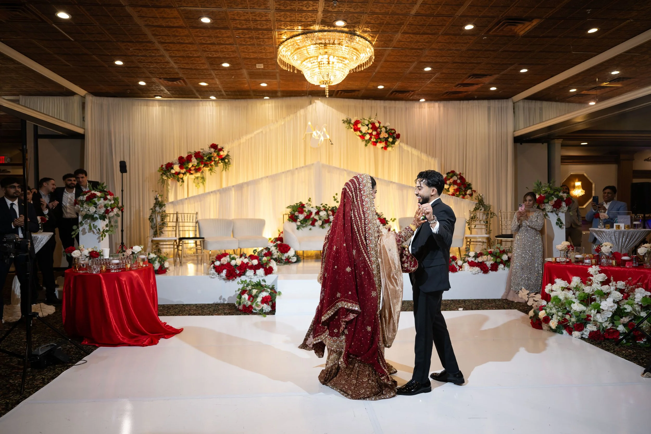 ahsan-aatika-sneak-peek-david-baker-studios-706.JPG