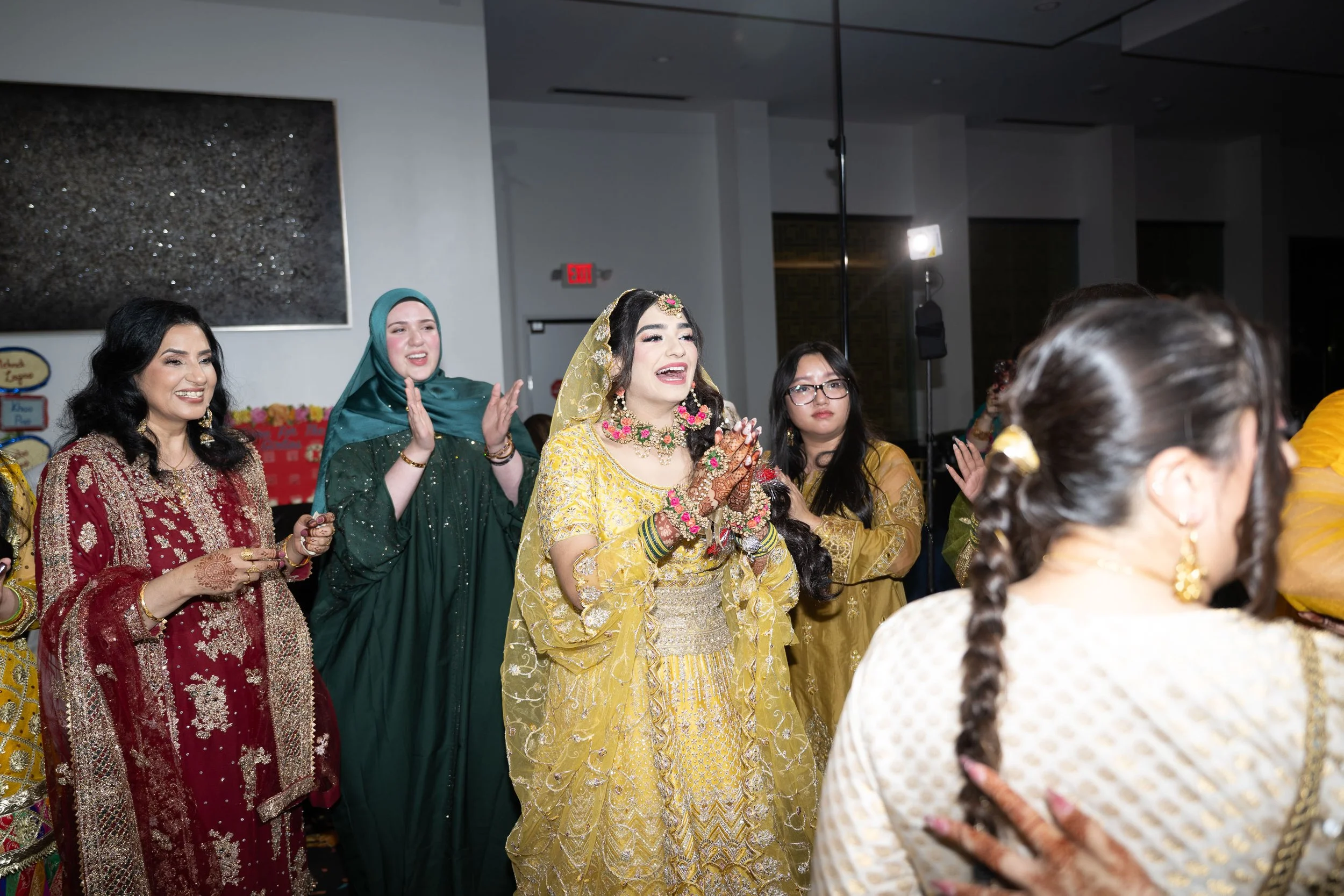 ahsan-aatika-sneak-peek-david-baker-studios-441.JPG