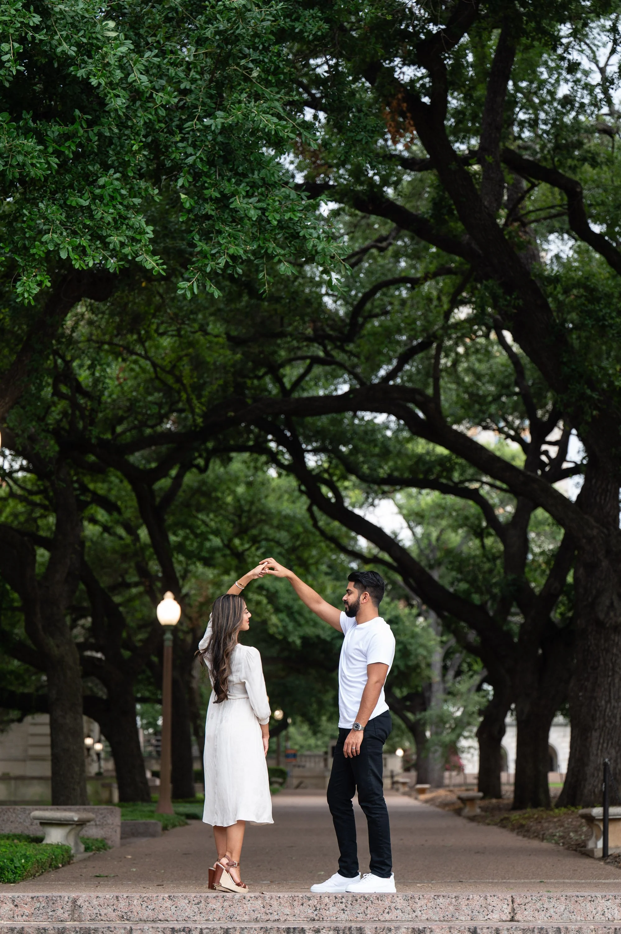 university-of-texas-engagement-photography---austin-photographer---David-Baker-Studios-10.JPG