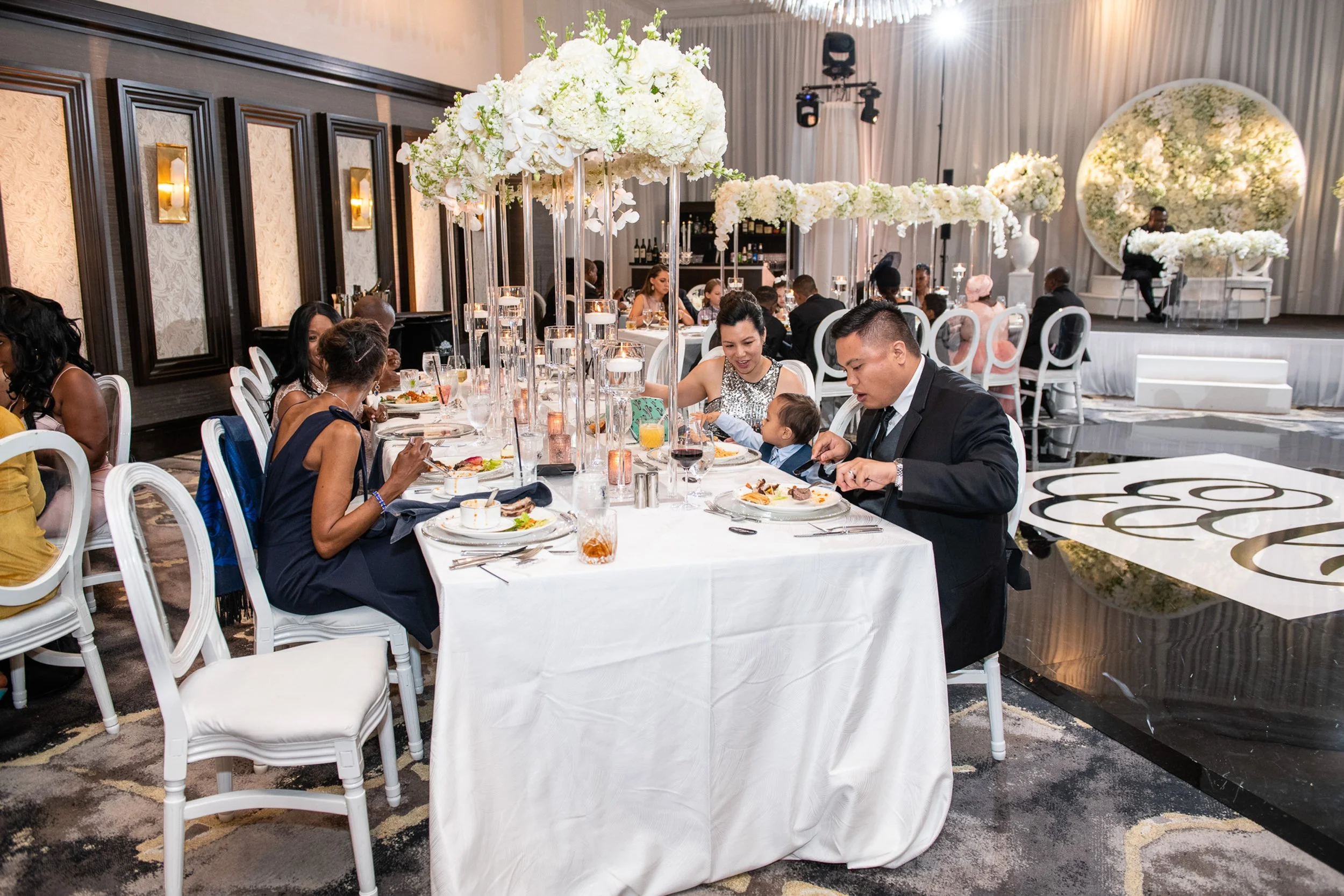 the-post-oak-hotel-uptown-houston-wedding-photos-david-baker-studios-llc-104.JPG