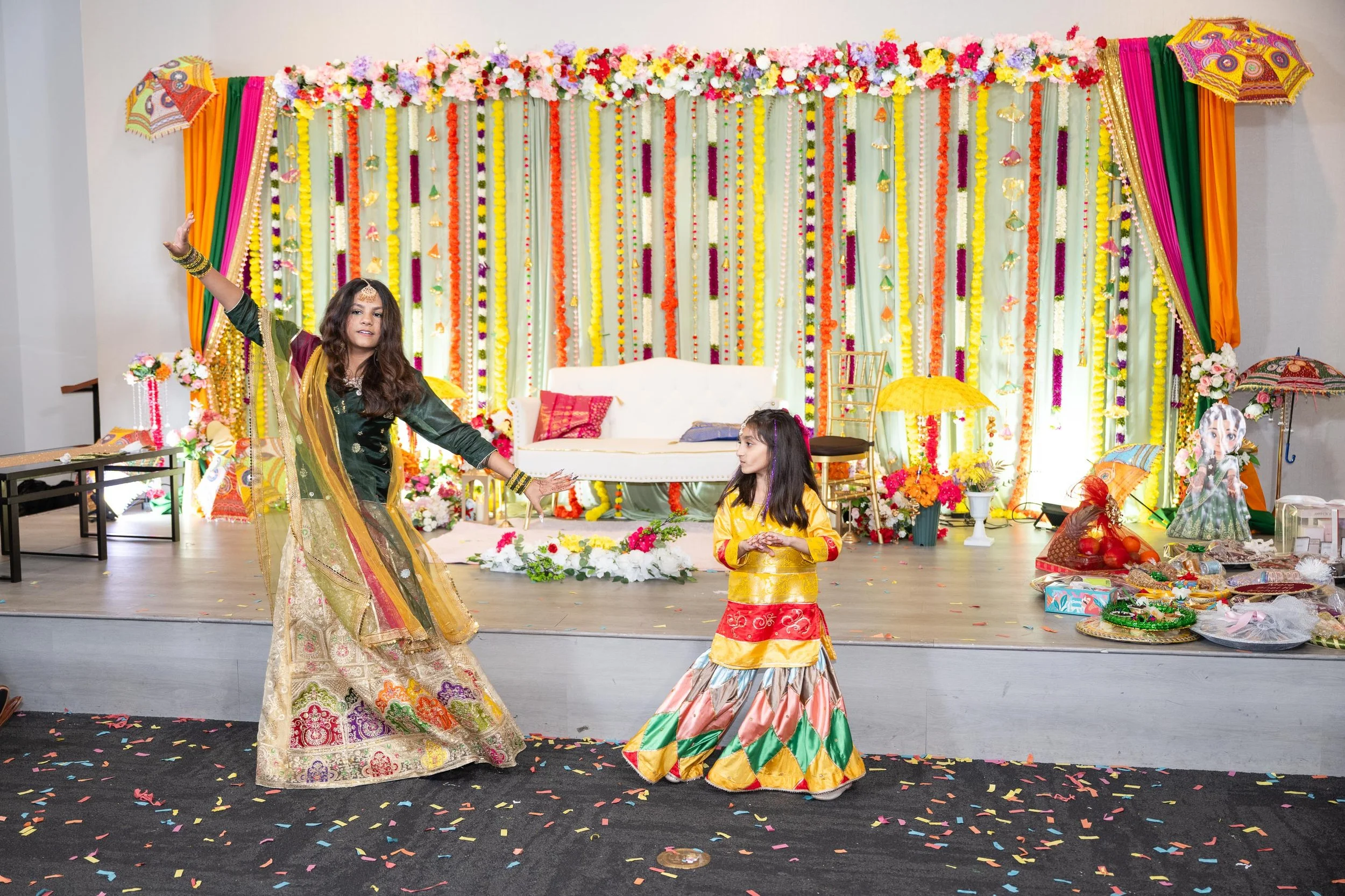 ahsan-aatika-sneak-peek-david-baker-studios-380.JPG