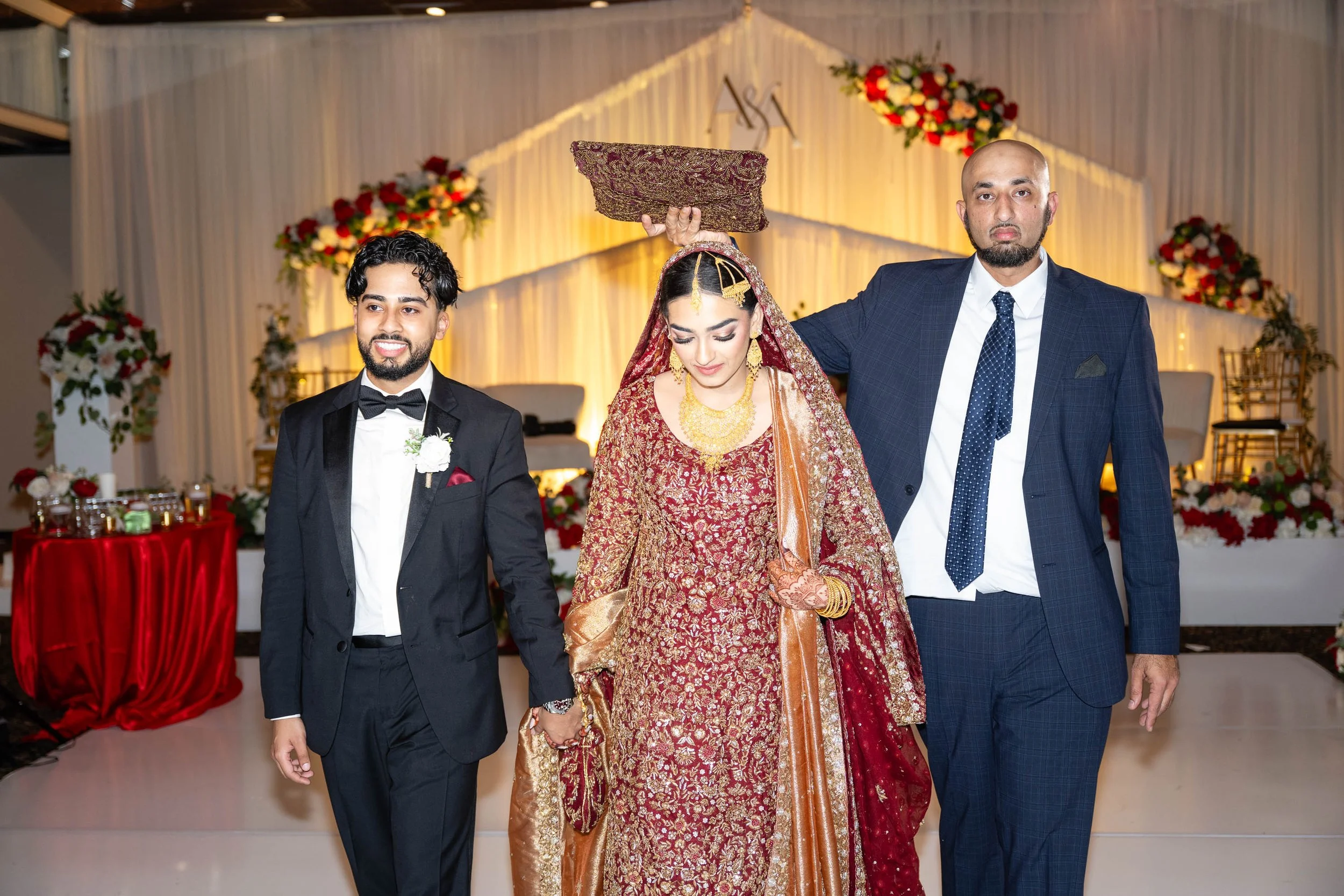 ahsan-aatika-sneak-peek-david-baker-studios-774.JPG