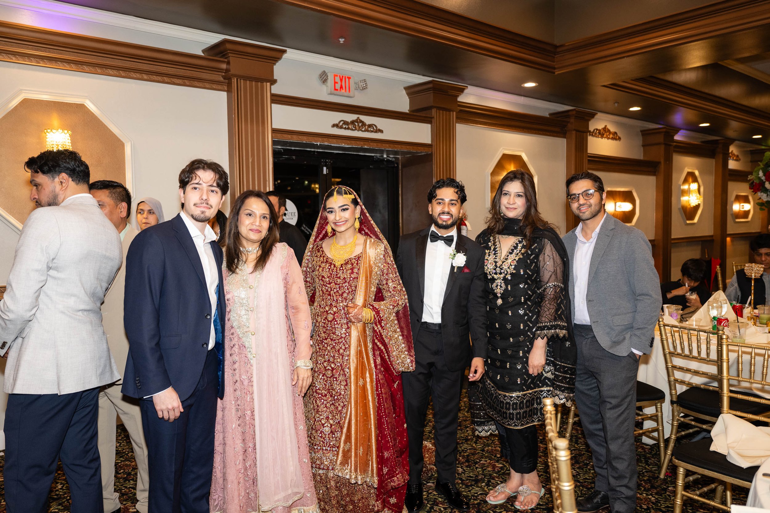 ahsan-aatika-sneak-peek-david-baker-studios-611.JPG