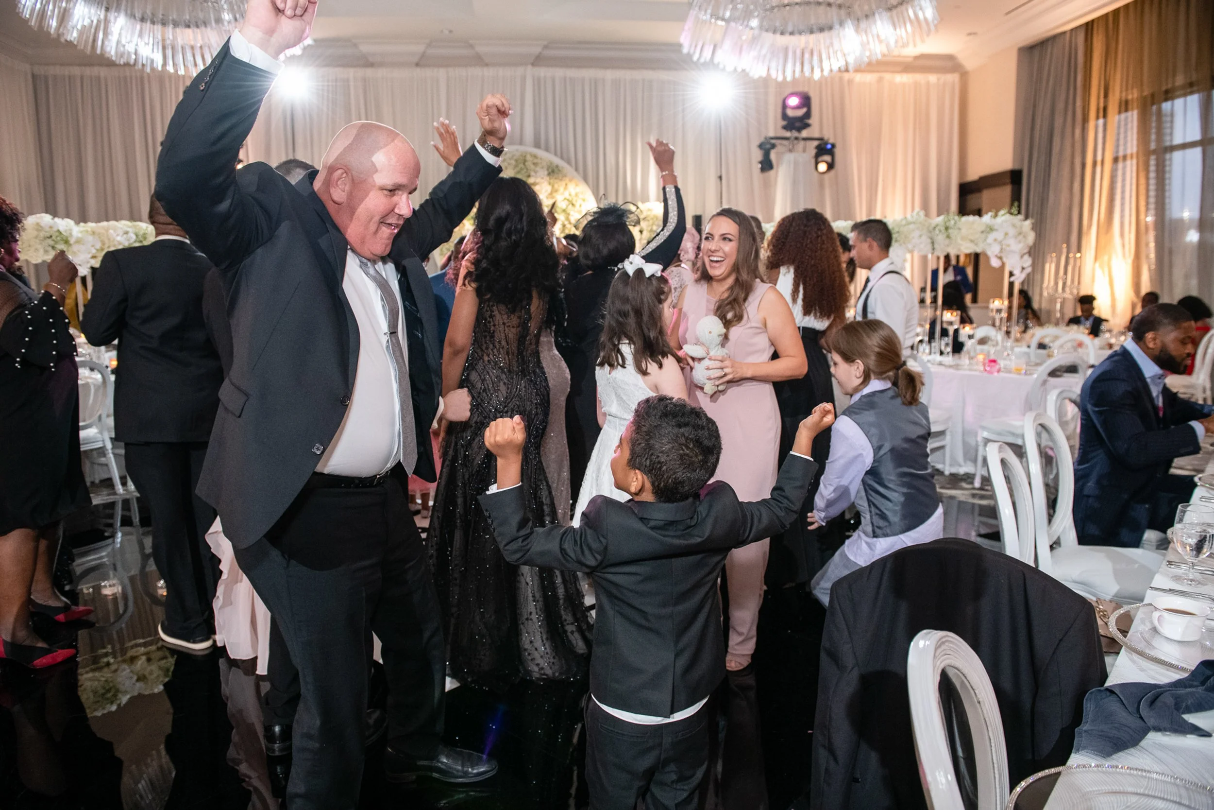 the-post-oak-hotel-uptown-houston-wedding-photos-david-baker-studios-llc-144.JPG