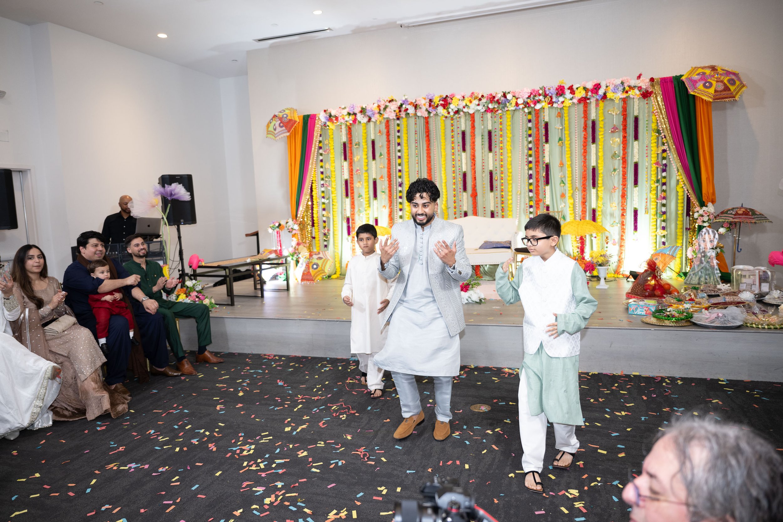 ahsan-aatika-sneak-peek-david-baker-studios-360.JPG