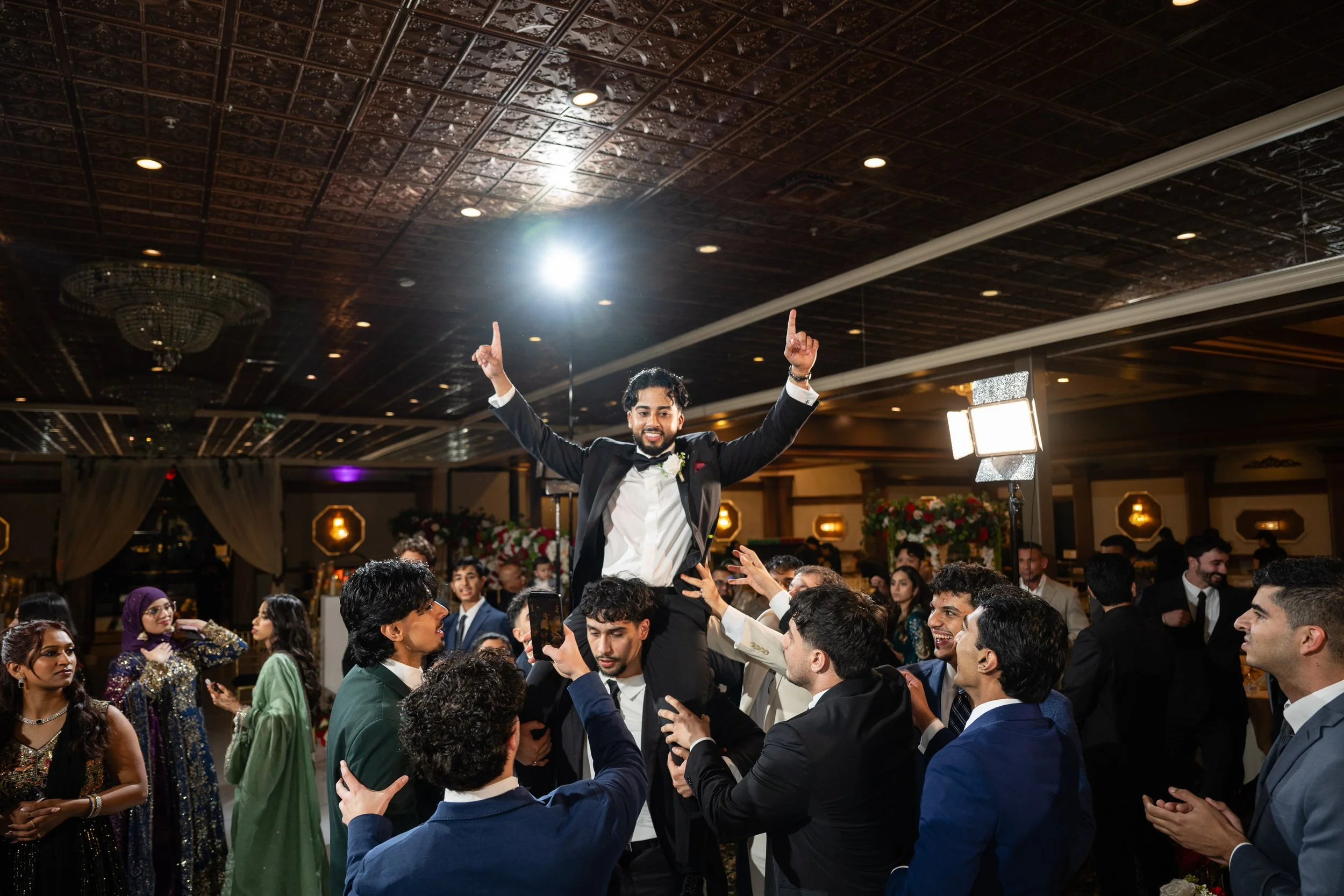 ahsan-aatika-sneak-peek-david-baker-studios-734.JPG