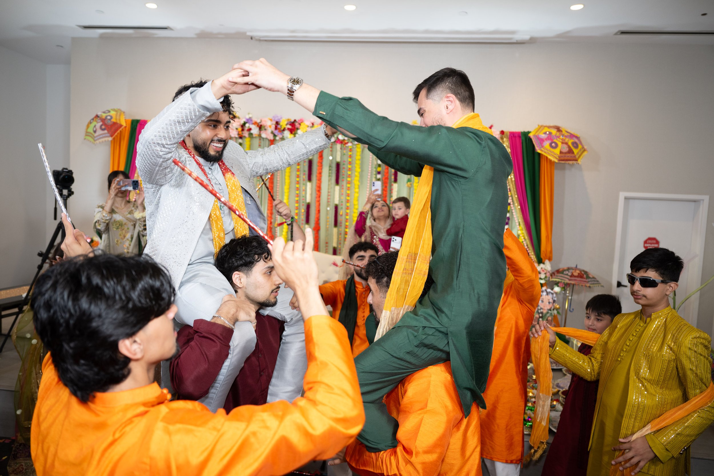 ahsan-aatika-sneak-peek-david-baker-studios-429.JPG