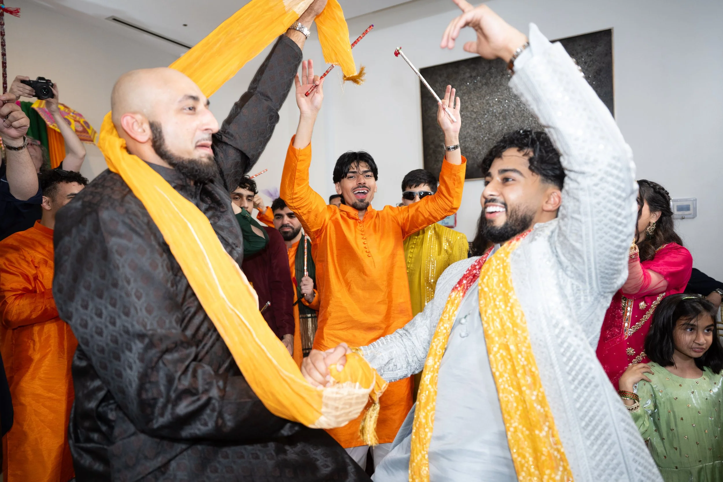 ahsan-aatika-sneak-peek-david-baker-studios-416.JPG