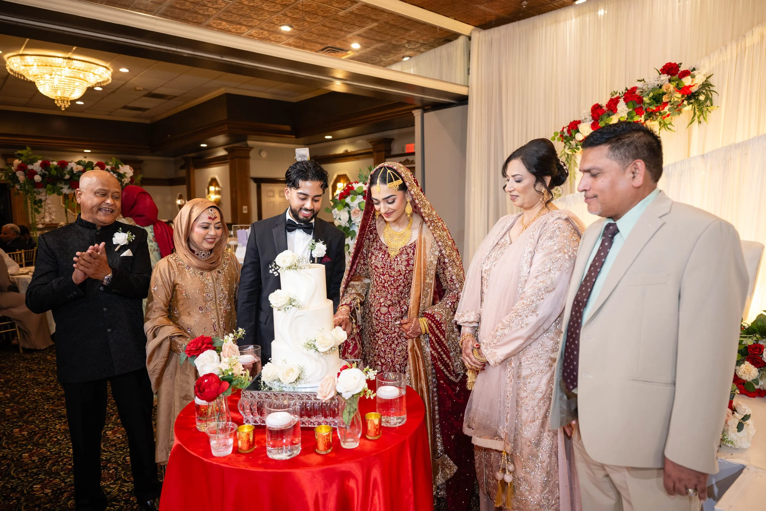ahsan-aatika-sneak-peek-david-baker-studios-588.JPG