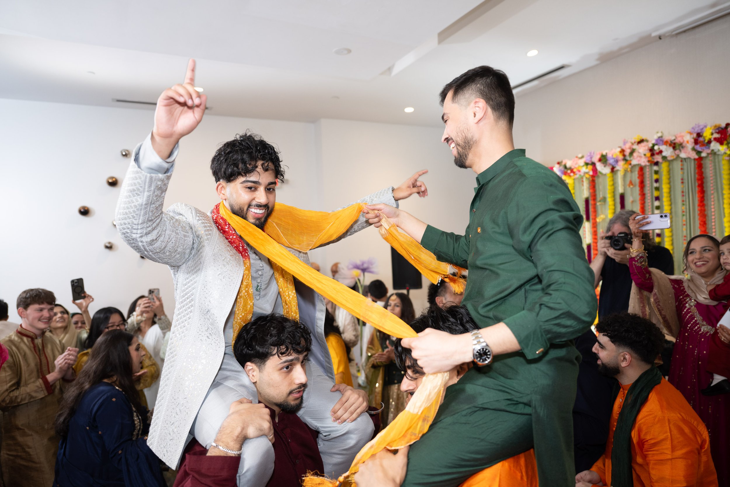 ahsan-aatika-sneak-peek-david-baker-studios-432.JPG