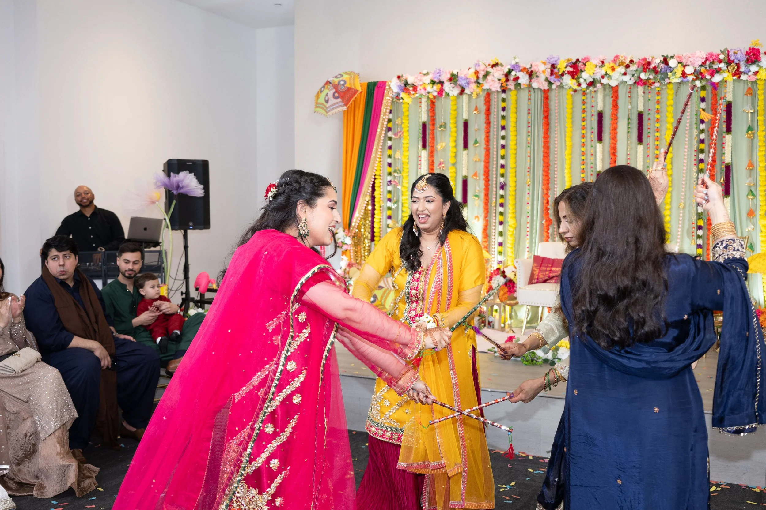 ahsan-aatika-sneak-peek-david-baker-studios-375.JPG