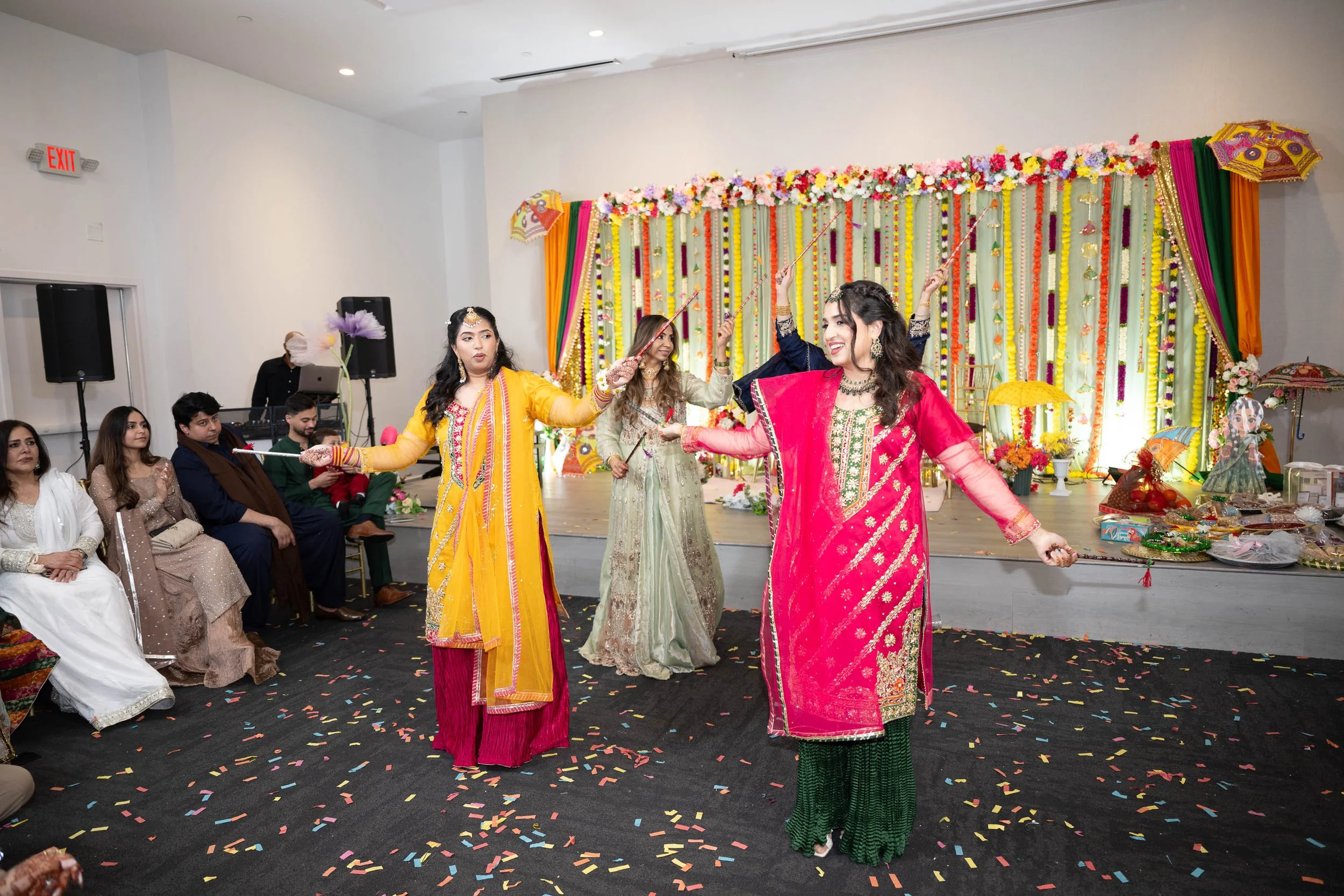 ahsan-aatika-sneak-peek-david-baker-studios-370.JPG