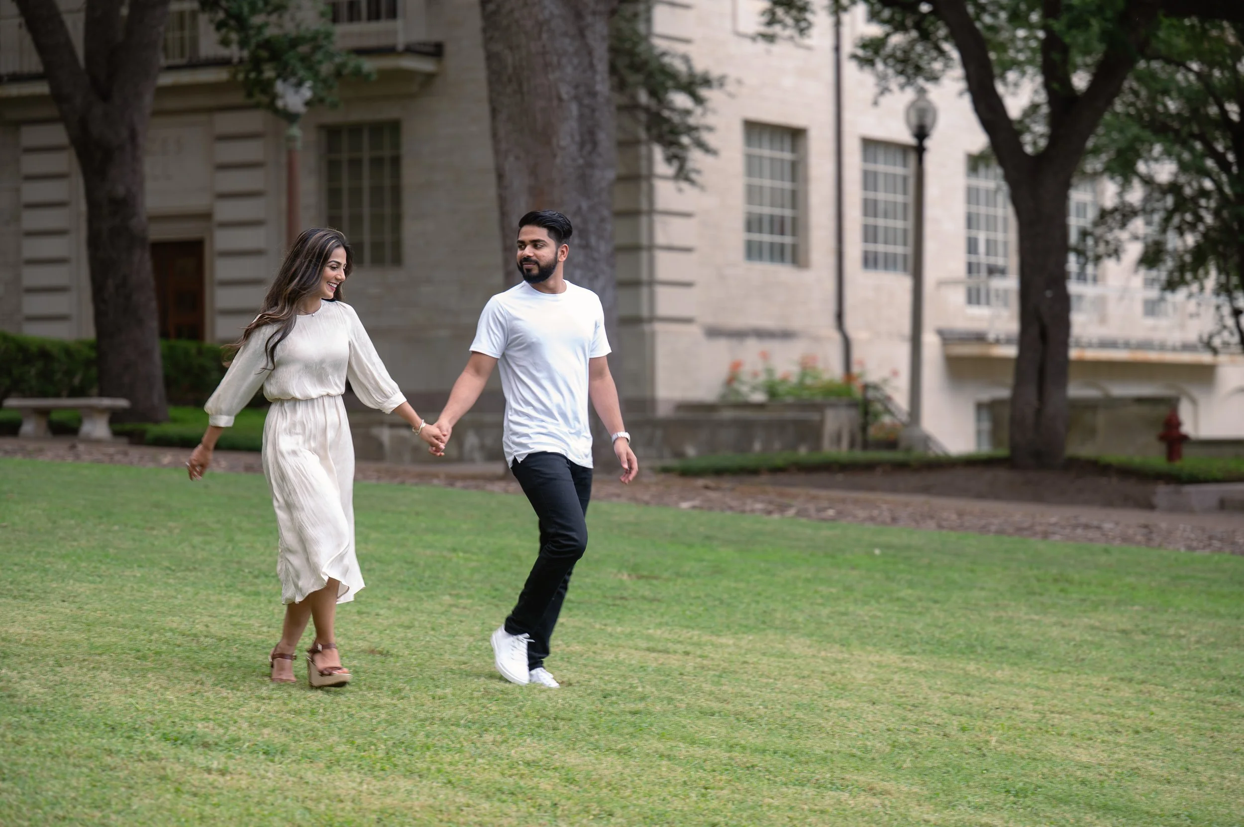 university-of-texas-engagement-photography---austin-photographer---David-Baker-Studios-56.JPG