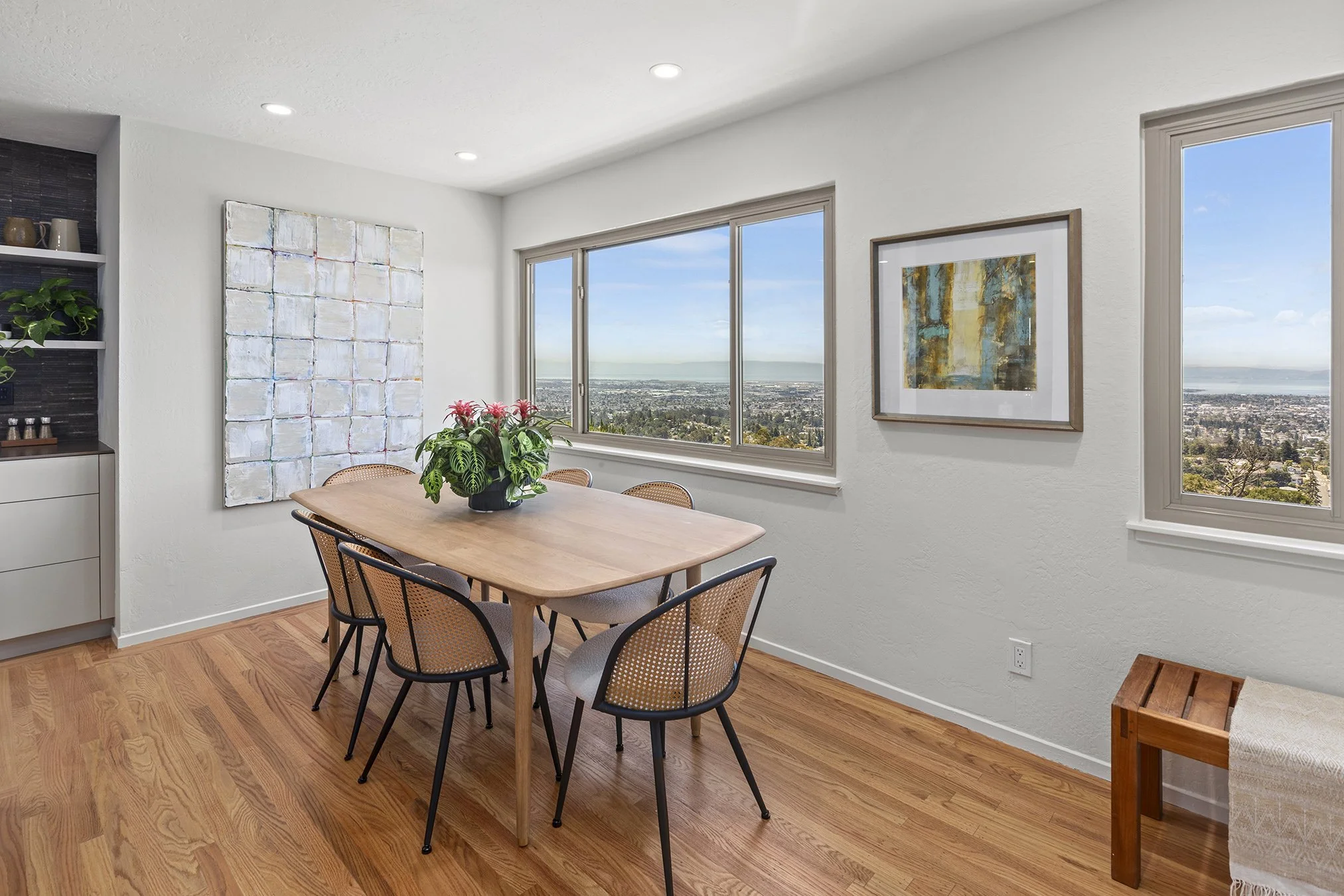 381Crestmont DR2.jpg