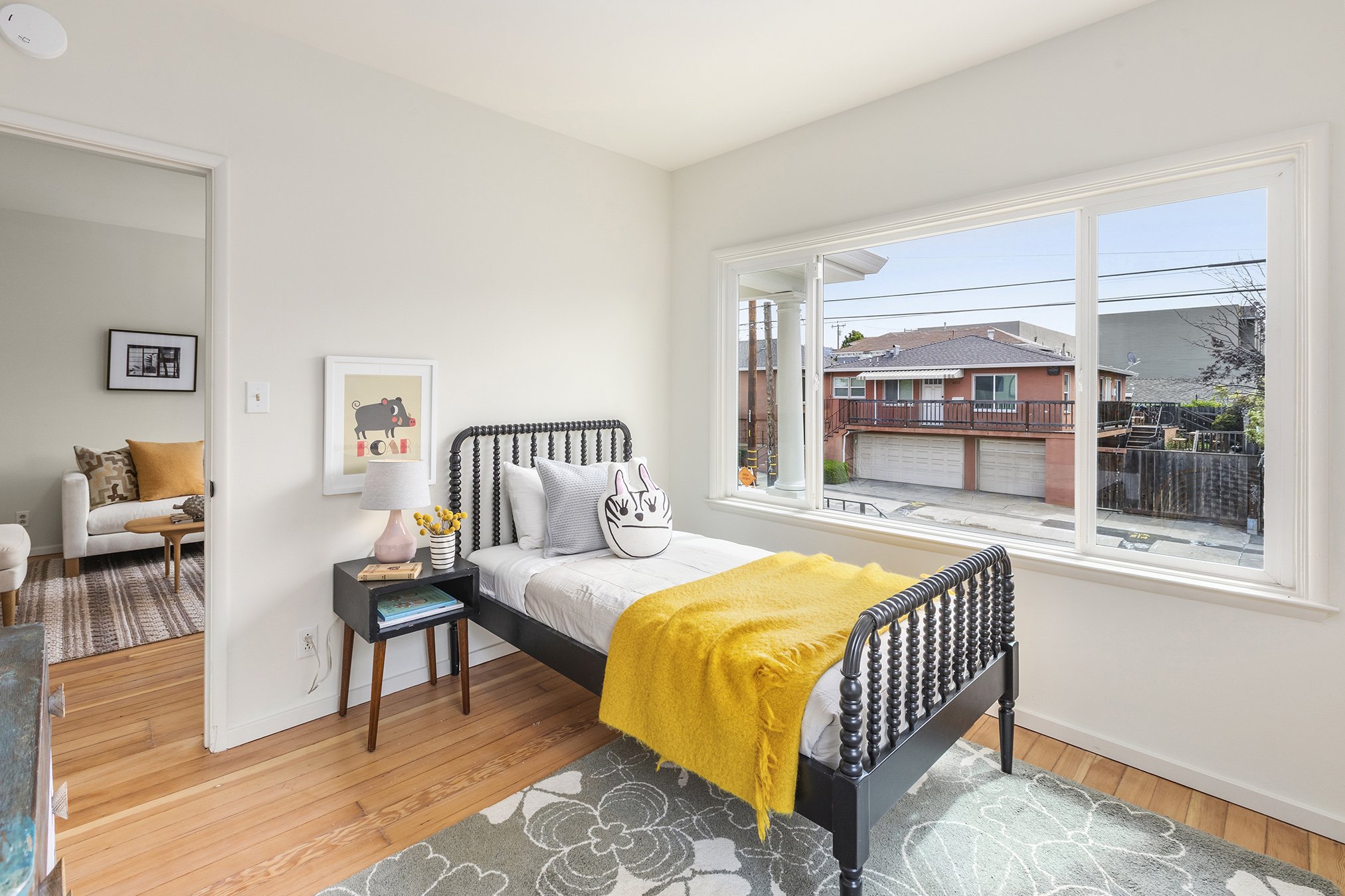 4025Webster 3BR1.jpg