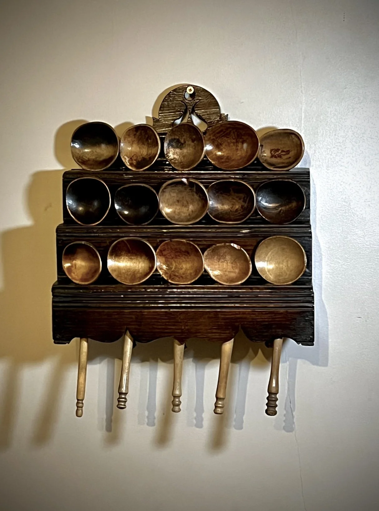 Exceptional Rare 18th Century Stepped Oak Montgomeryshire Spoon Rack