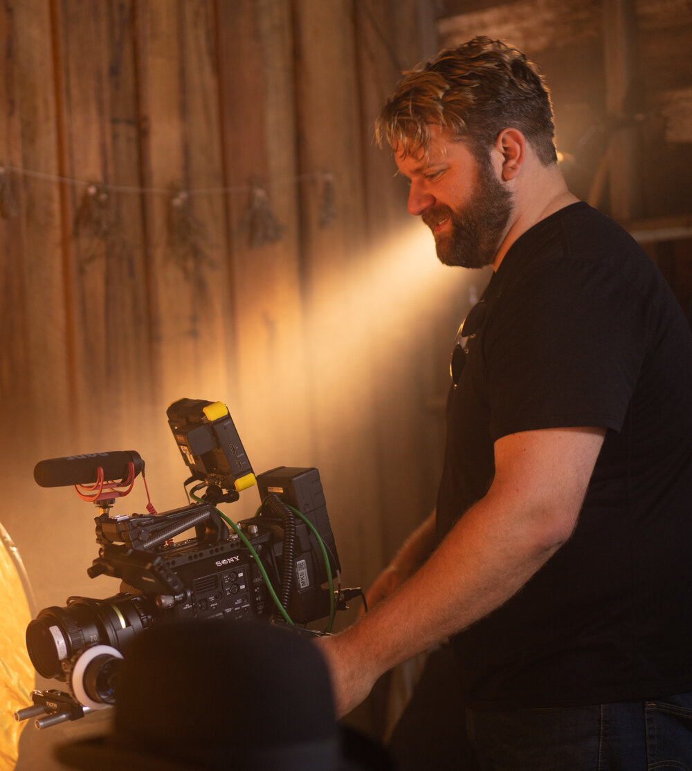 Jon Kline on the set of the film Dusters Cinematographer Jon Kline with camera