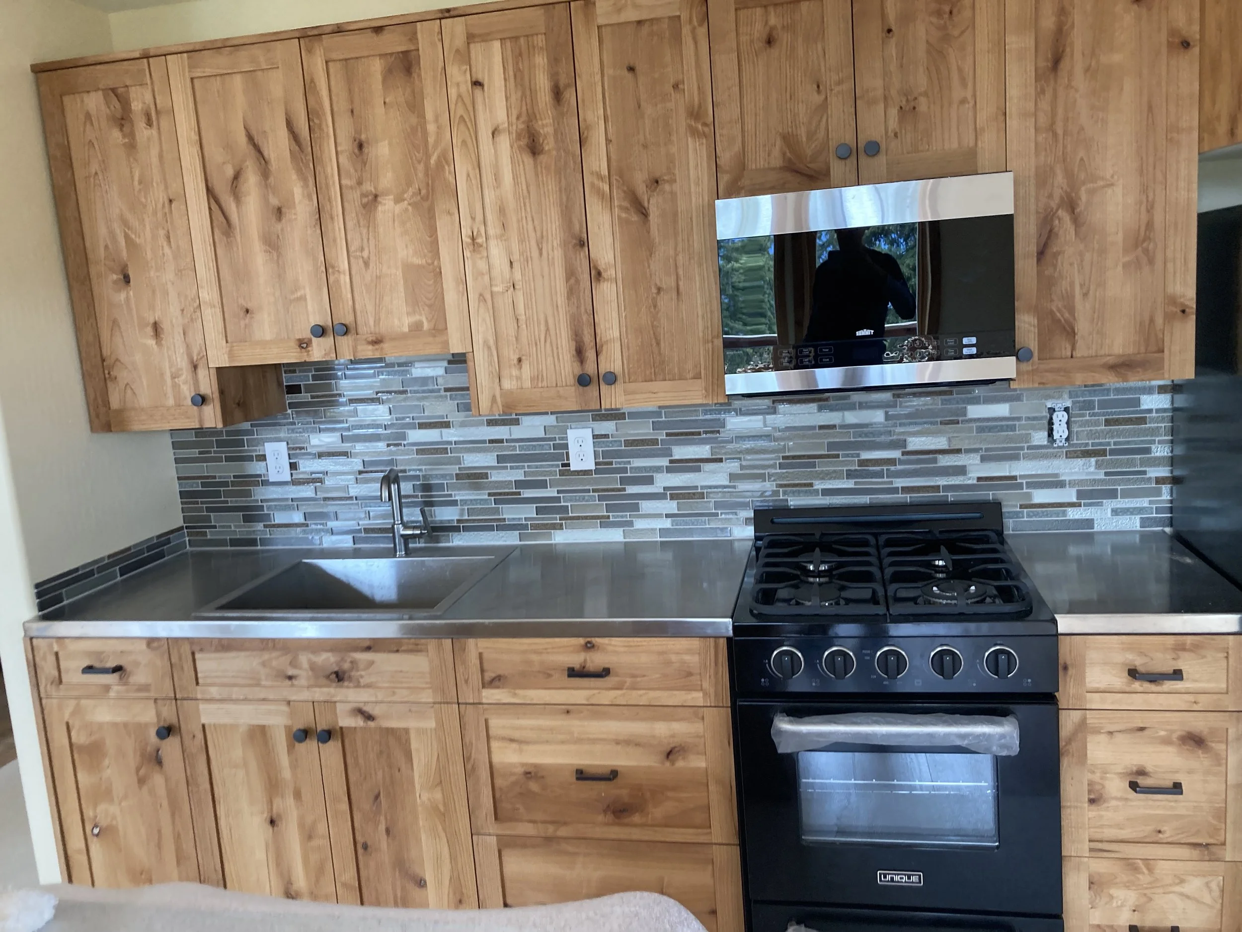 Kitchen backsplash.jpg