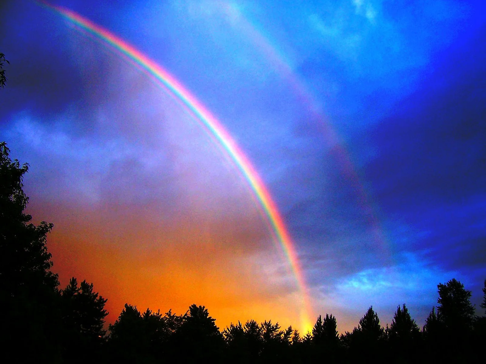 colorful-sky-rainbow-pictures.jpg