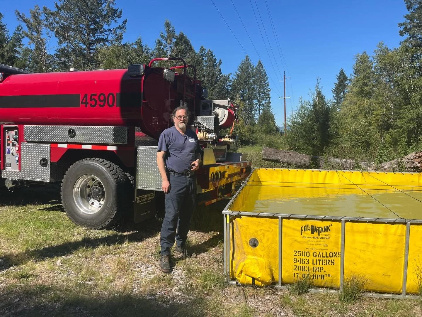 When a training run has direct real world impact 🙌 Getting crews familiar with operating our new tender and providing water for safer prescribed burning by our friends at @allhandsecology @fire.forward
