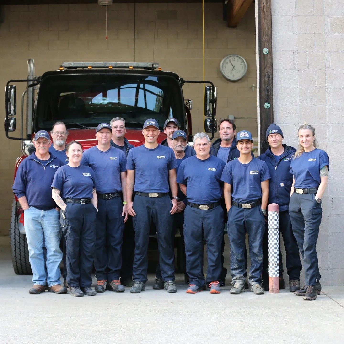 Firehouse Chat is this Sunday 🚒🤝
Join us on 4/19 at noon for a conversation about how we've been getting ready for wildfire season and ways we can all stay prepared together.
RSVP at the link in bio.